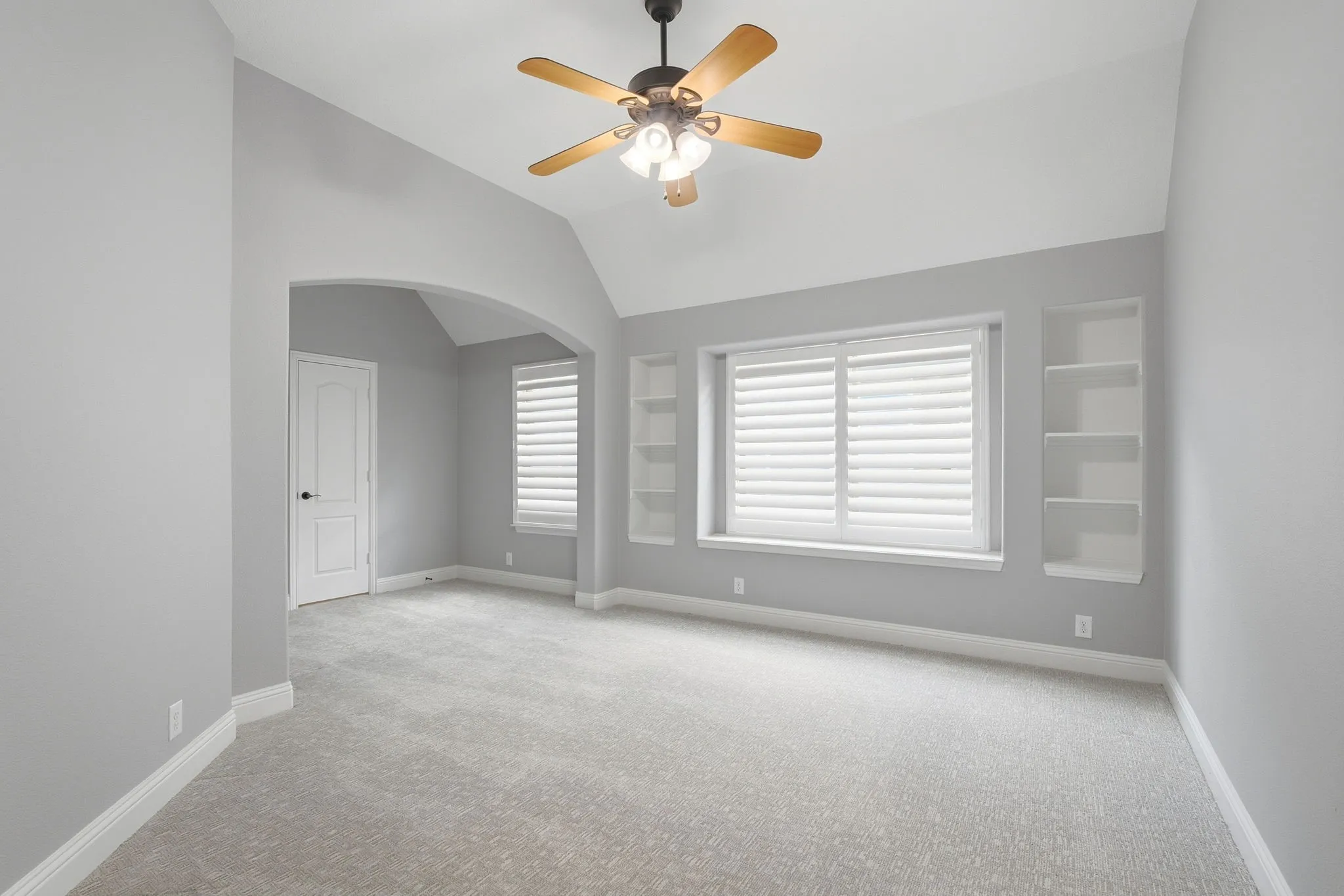 Single Family Residence For Sale in Collin County , 4307 Milrany Lane, Melissa, Texas 75454, 5 Bedroom, 3 Bathroom, 3 Garage spaces, 3,409 Sqft, built in 2013, mls#21338017, Real Estate Agent in Melissa, Homes For Sale in Collin county, Homes For Sale in Melissa, Realtor in Melissa Texas, Real Estate Brokerage Independent Realty Texas, Luminita Cordes Realtor