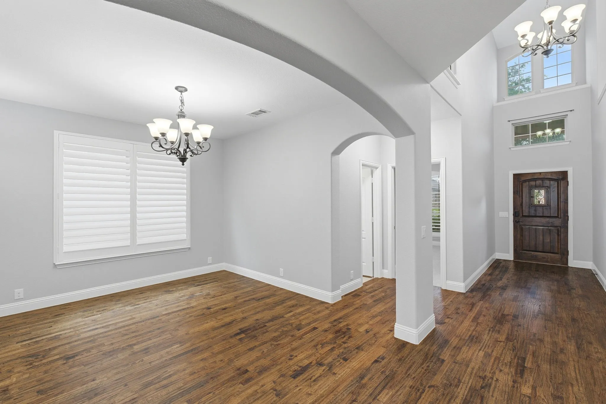Single Family Residence For Sale in Collin County , 4307 Milrany Lane, Melissa, Texas 75454, 5 Bedroom, 3 Bathroom, 3 Garage spaces, 3,409 Sqft, built in 2013, mls#21338017, Real Estate Agent in Melissa, Homes For Sale in Collin county, Homes For Sale in Melissa, Realtor in Melissa Texas, Real Estate Brokerage Independent Realty Texas, Luminita Cordes Realtor