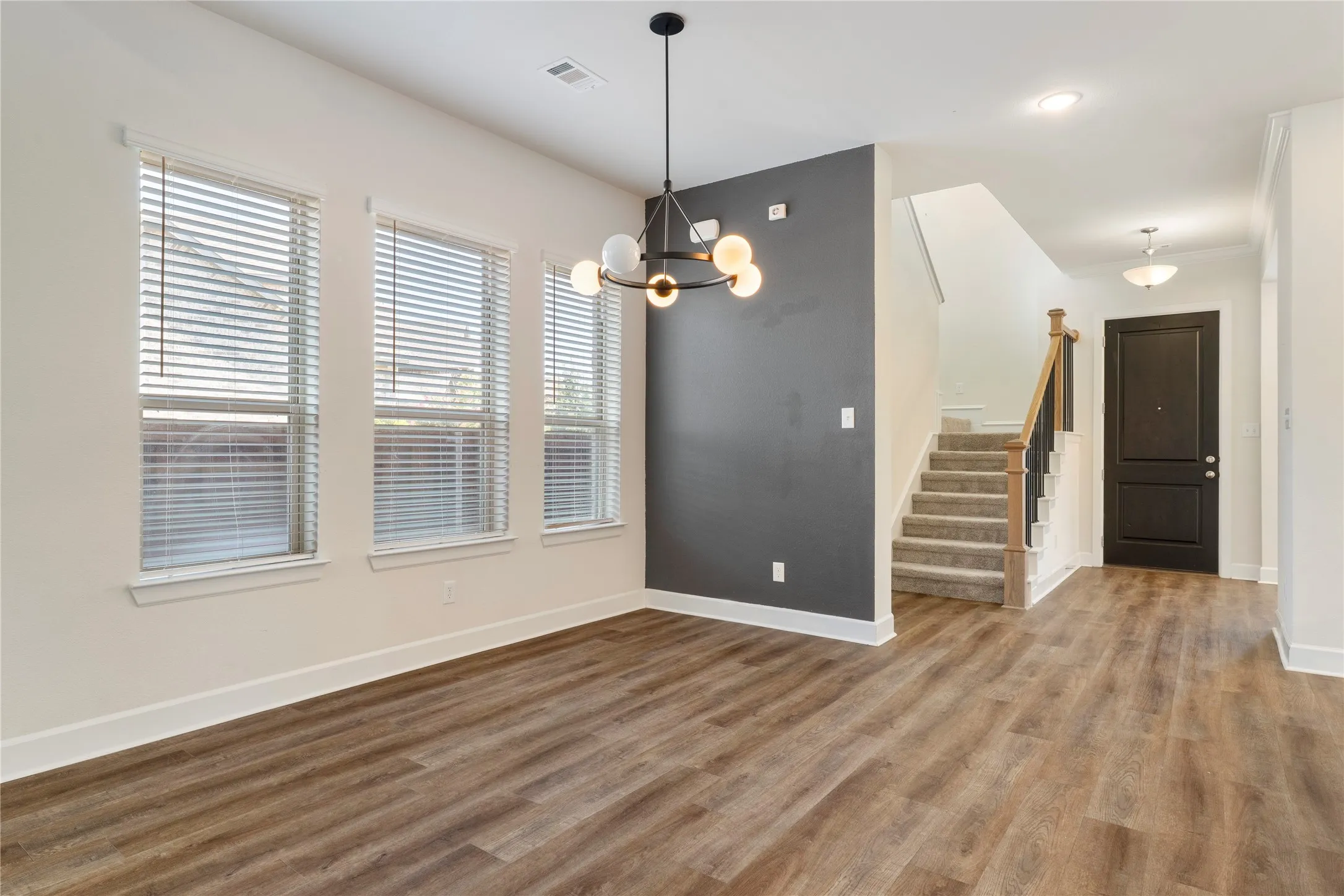 Single Family Residence For Sale in Tarrant County , 4310 Indigo Lark Lane, Arlington, Texas 76005, 3 Bedroom, 3 Bathroom, 2 Garage spaces, 2,200 Sqft, built in 2019, mls#21332824, Real Estate Agent in Arlington, Homes For Sale in Tarrant county, Homes For Sale in Arlington, Realtor in Arlington Texas, Real Estate Brokerage Independent Realty Texas, Luminita Cordes Realtor