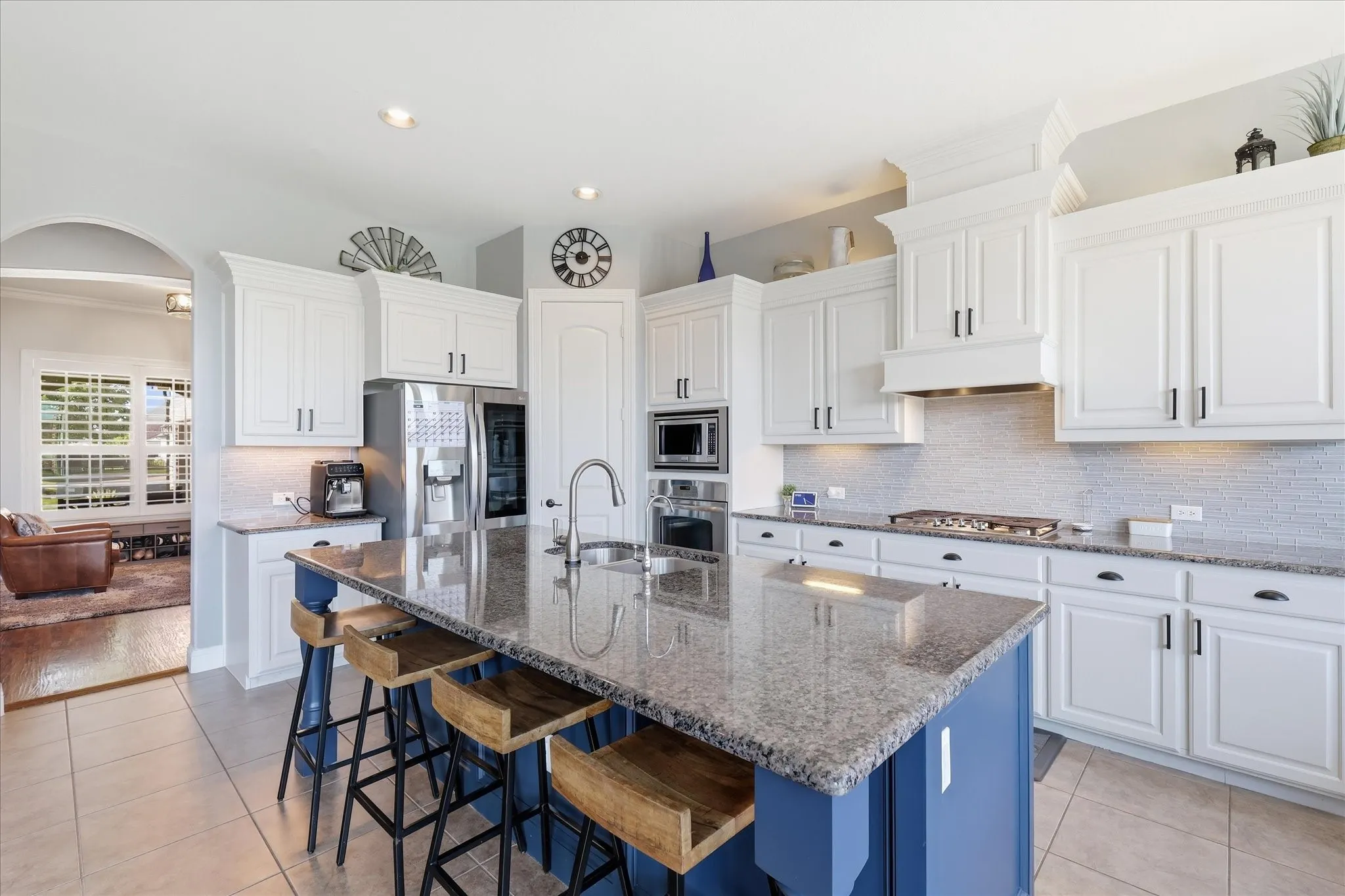 Single Family Residence For Sale in Collin County , 1260 Packsaddle Trail, Prosper, Texas 75078, 4 Bedroom, 4 Bathroom, 3 Garage spaces, 3,656 Sqft, built in 2011, mls#21340196, Real Estate Agent in Prosper, Homes For Sale in Collin county, Homes For Sale in Prosper, Realtor in Prosper Texas, Real Estate Brokerage Independent Realty Texas, Luminita Cordes Realtor