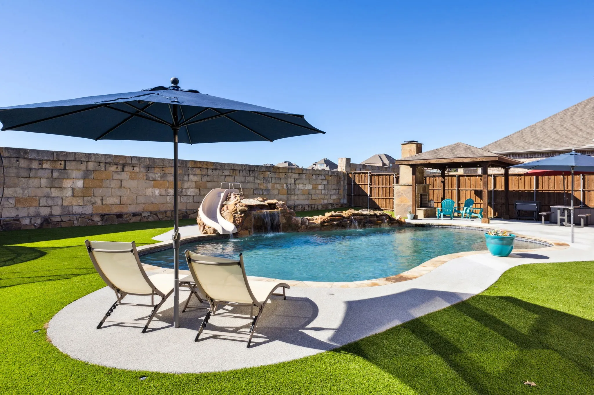 Single Family Residence For Sale in Collin County , 1260 Packsaddle Trail, Prosper, Texas 75078, 4 Bedroom, 4 Bathroom, 3 Garage spaces, 3,656 Sqft, built in 2011, mls#21340196, Real Estate Agent in Prosper, Homes For Sale in Collin county, Homes For Sale in Prosper, Realtor in Prosper Texas, Real Estate Brokerage Independent Realty Texas, Luminita Cordes Realtor