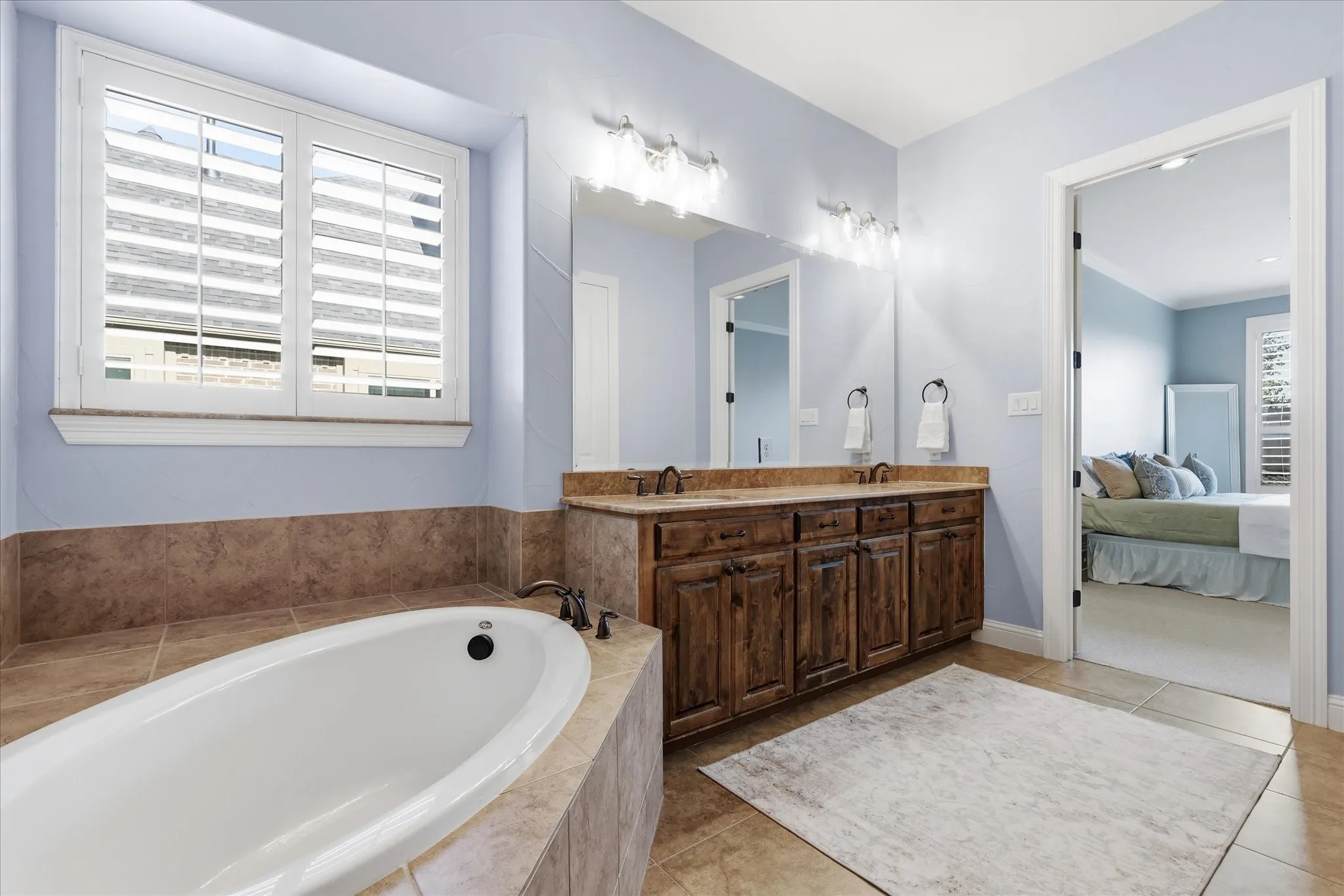 Single Family Residence For Sale in Collin County , 1260 Packsaddle Trail, Prosper, Texas 75078, 4 Bedroom, 4 Bathroom, 3 Garage spaces, 3,656 Sqft, built in 2011, mls#21340196, Real Estate Agent in Prosper, Homes For Sale in Collin county, Homes For Sale in Prosper, Realtor in Prosper Texas, Real Estate Brokerage Independent Realty Texas, Luminita Cordes Realtor