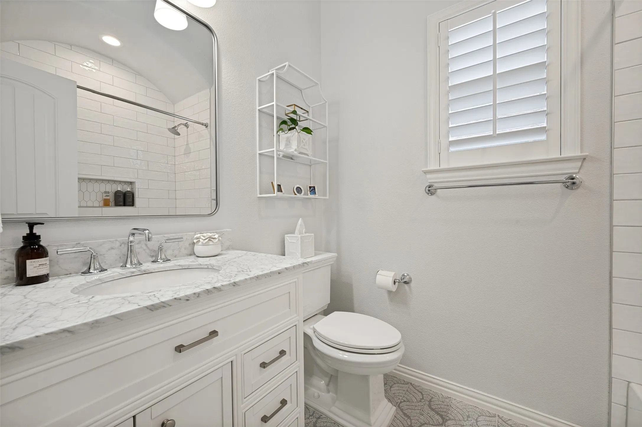 Single Family Residence For Sale in Denton County , 4101 Chevy Chase Lane, Frisco, Texas 75033, 5 Bedroom, 4 Bathroom, 3 Garage spaces, 4,691 Sqft, built in 2012, mls#21333114, Real Estate Agent in Frisco, Homes For Sale in Denton county, Homes For Sale in Frisco, Realtor in Frisco Texas, Real Estate Brokerage Independent Realty Texas, Luminita Cordes Realtor