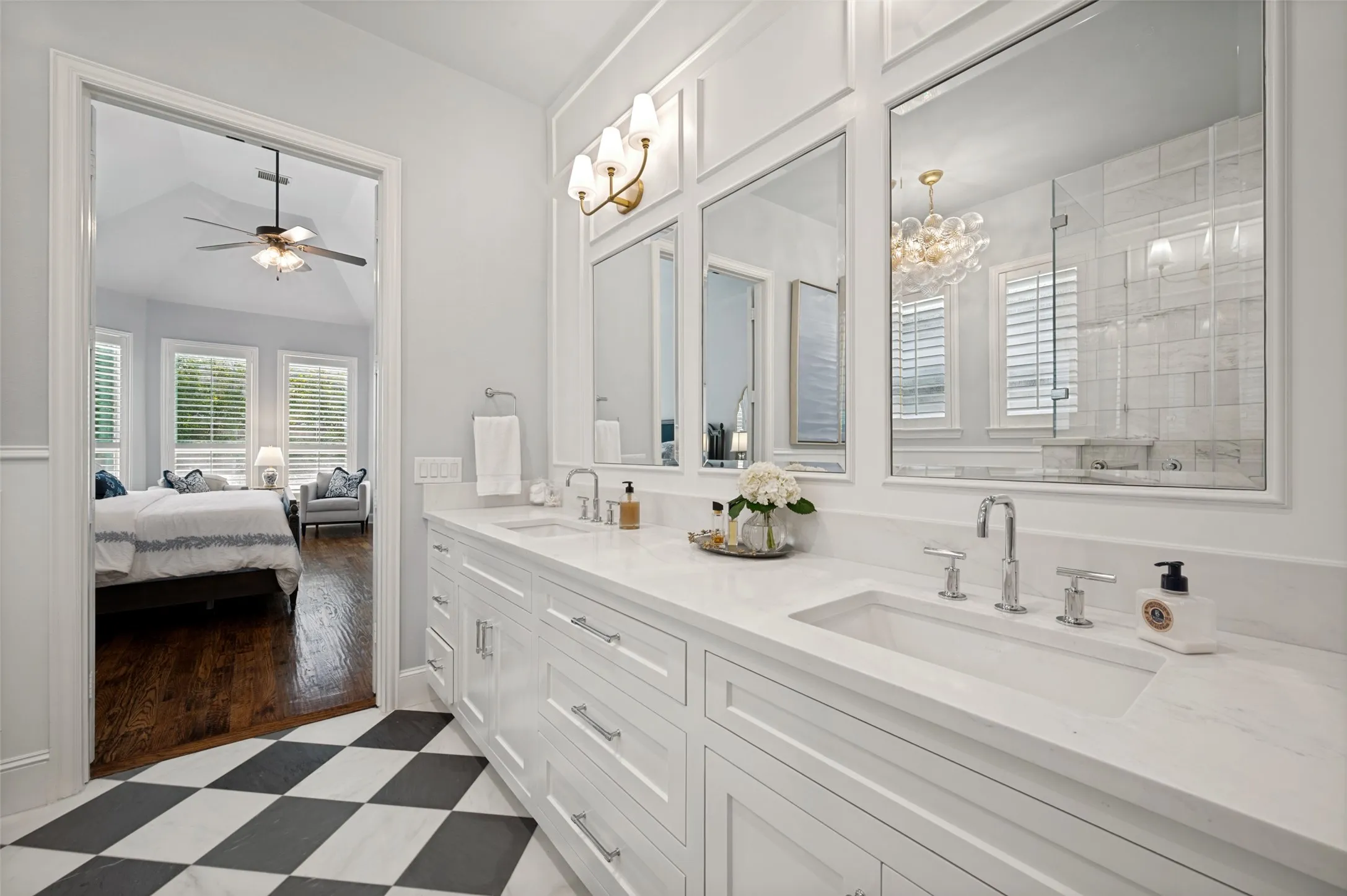 Single Family Residence For Sale in Denton County , 4101 Chevy Chase Lane, Frisco, Texas 75033, 5 Bedroom, 4 Bathroom, 3 Garage spaces, 4,691 Sqft, built in 2012, mls#21333114, Real Estate Agent in Frisco, Homes For Sale in Denton county, Homes For Sale in Frisco, Realtor in Frisco Texas, Real Estate Brokerage Independent Realty Texas, Luminita Cordes Realtor