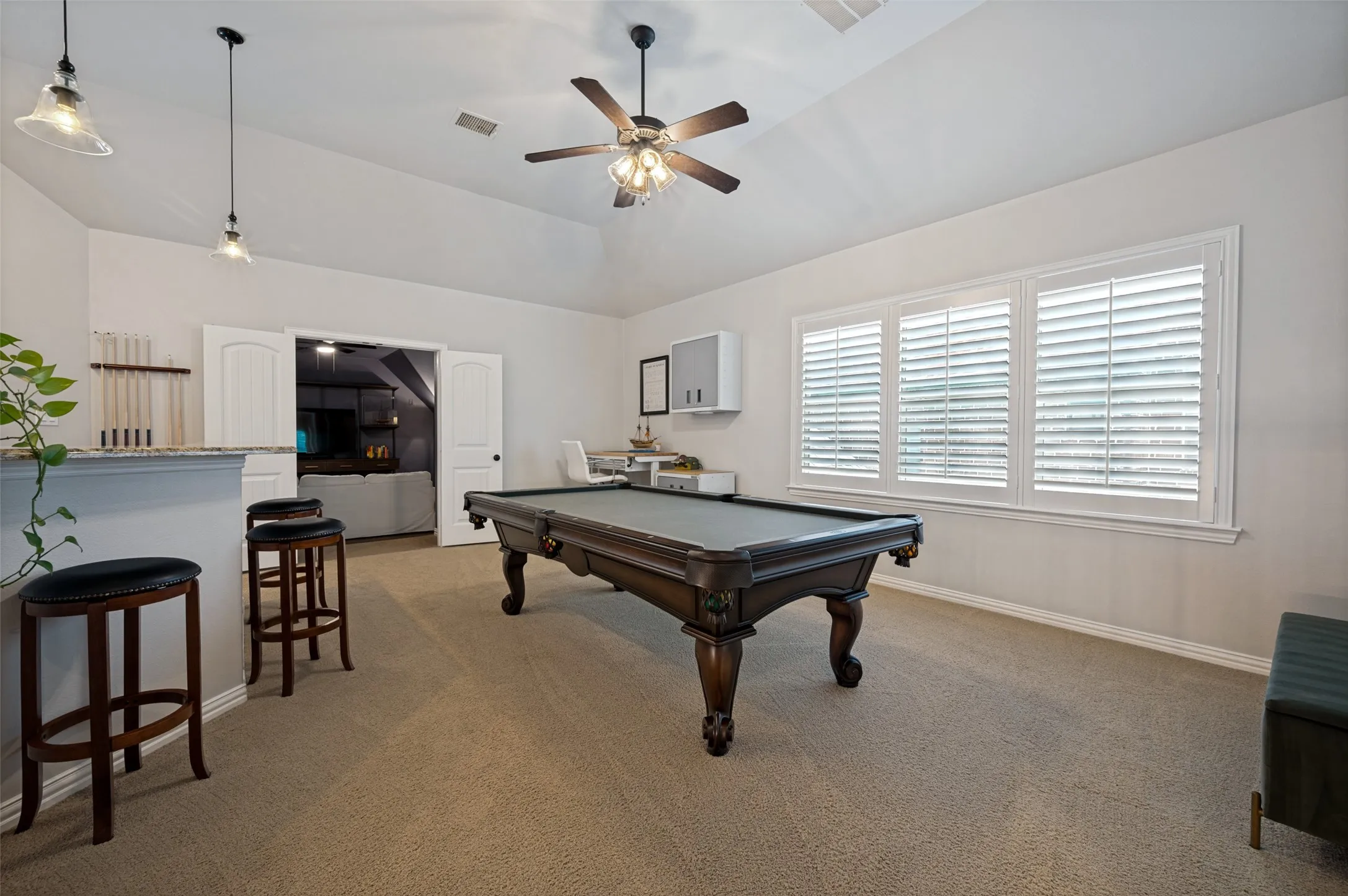 Single Family Residence For Sale in Denton County , 4101 Chevy Chase Lane, Frisco, Texas 75033, 5 Bedroom, 4 Bathroom, 3 Garage spaces, 4,691 Sqft, built in 2012, mls#21333114, Real Estate Agent in Frisco, Homes For Sale in Denton county, Homes For Sale in Frisco, Realtor in Frisco Texas, Real Estate Brokerage Independent Realty Texas, Luminita Cordes Realtor