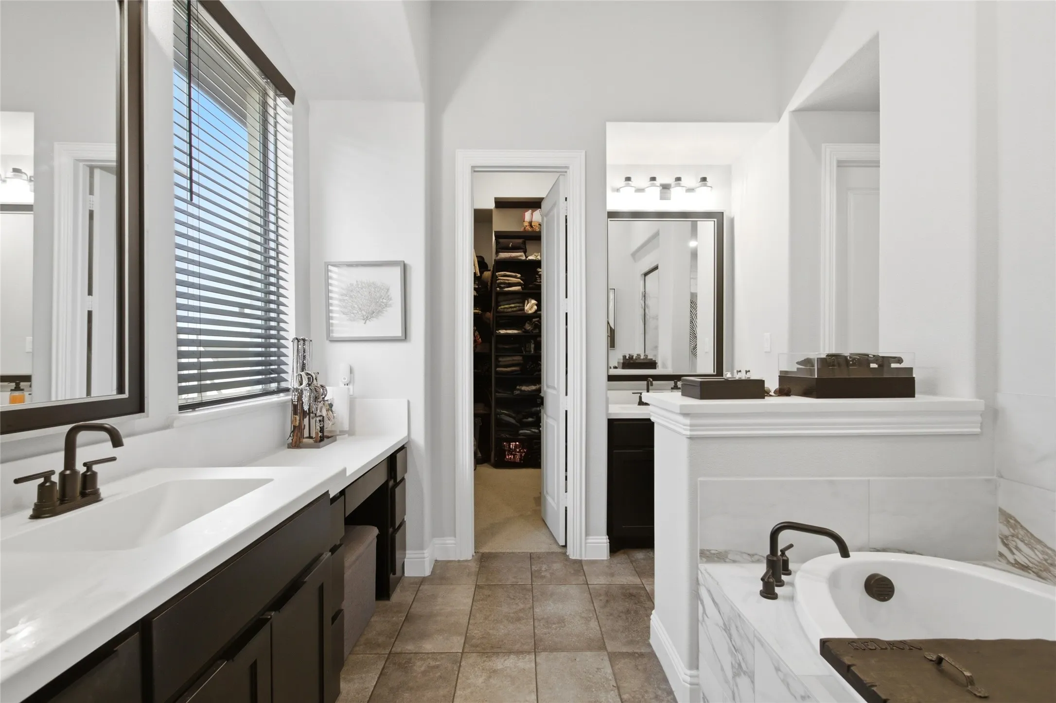 Single Family Residence For Rent in Denton County , 1720 Stonewall Road, Argyle, Texas 76226, 3 Bedroom, 3 Bathroom, 2 Garage spaces, 2,275 Sqft, built in 2021, mls#21340304, Real Estate Agent in Argyle, Homes For Rent in Denton county, Homes For Rent in Argyle, Realtor in Argyle Texas, Real Estate Brokerage Independent Realty Texas, Luminita Cordes Realtor