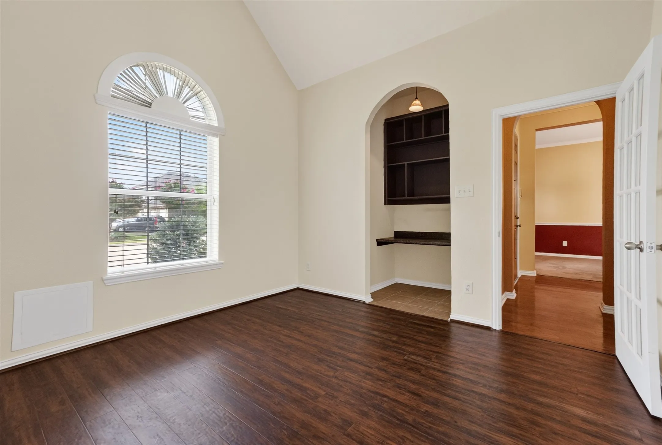 Built in cabinets for the perfect home office! (1st floor)