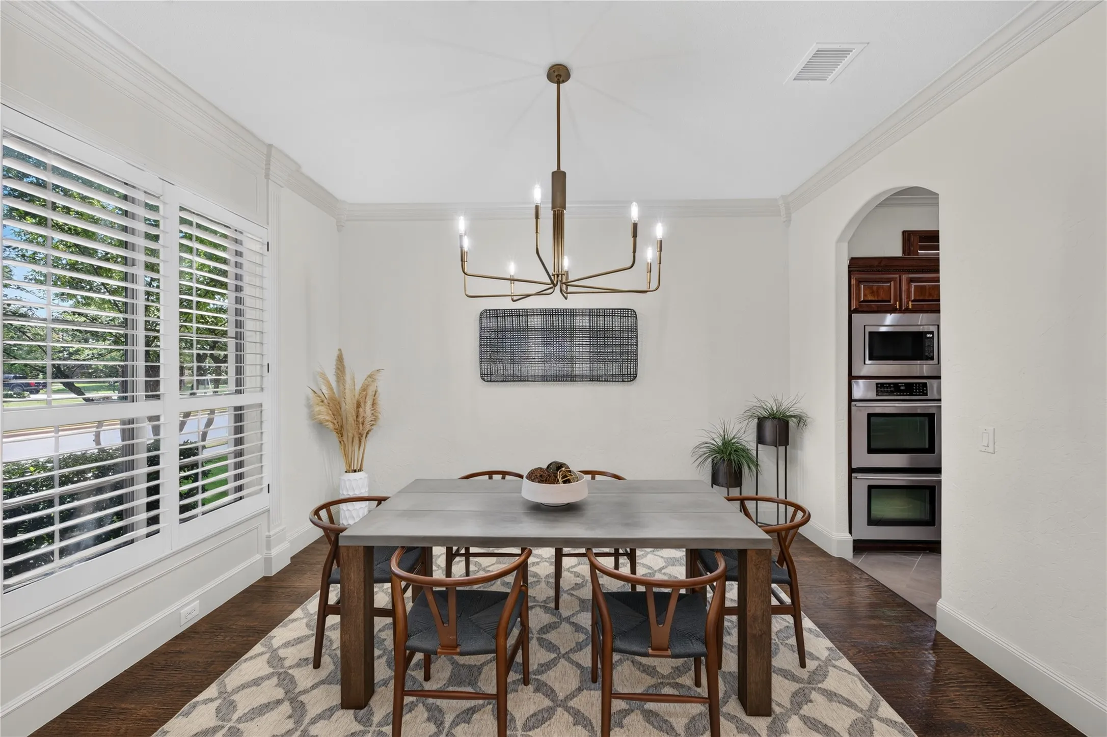 Single Family Residence For Sale in Denton County , 3920 Siena Drive, Frisco, Texas 75033, 4 Bedroom, 4 Bathroom, 3 Garage spaces, 4,164 Sqft, built in 2006, mls#21338841, Real Estate Agent in Frisco, Homes For Sale in Denton county, Homes For Sale in Frisco, Realtor in Frisco Texas, Real Estate Brokerage Independent Realty Texas, Luminita Cordes Realtor