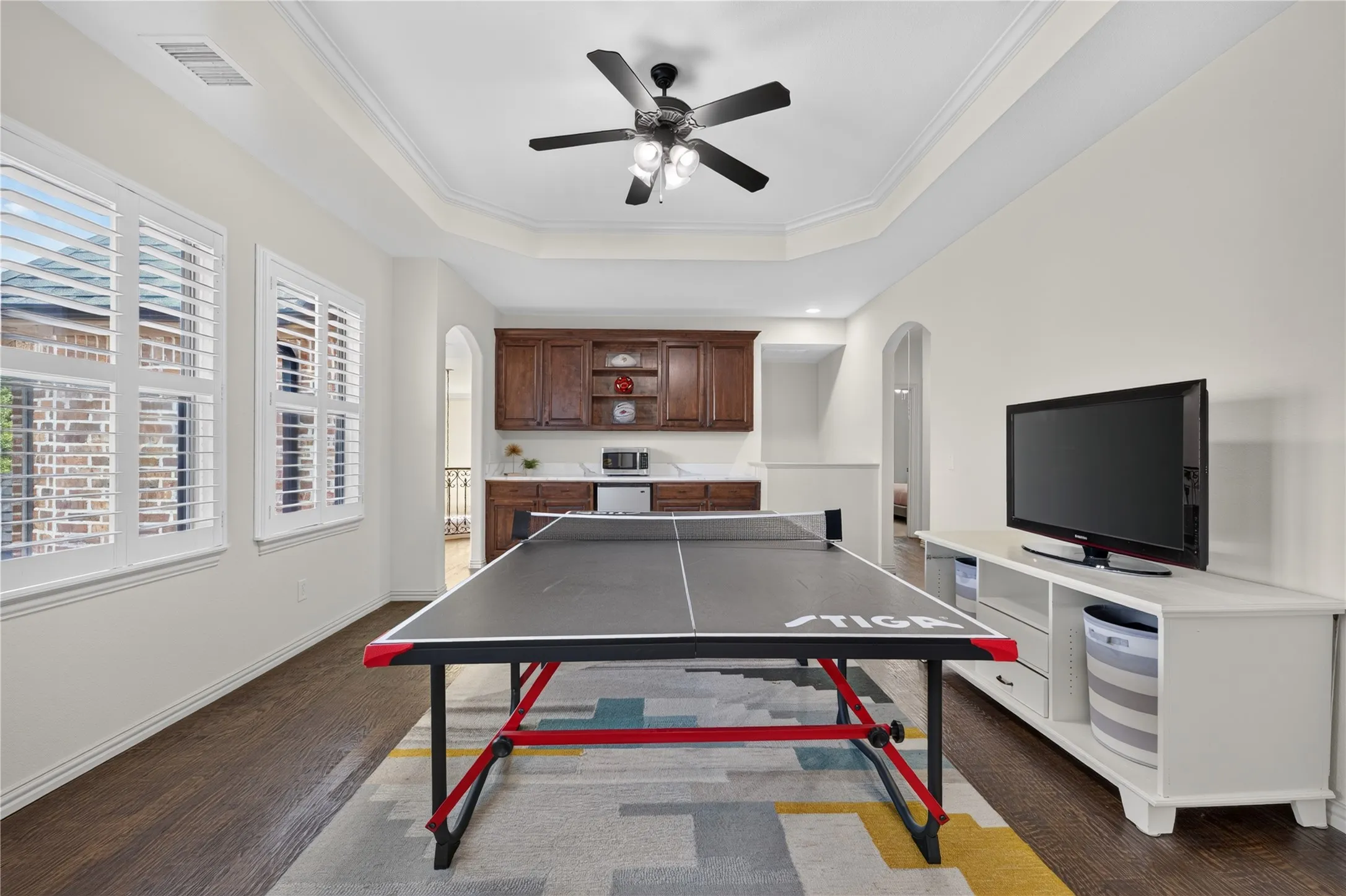 Single Family Residence For Sale in Denton County , 3920 Siena Drive, Frisco, Texas 75033, 4 Bedroom, 4 Bathroom, 3 Garage spaces, 4,164 Sqft, built in 2006, mls#21338841, Real Estate Agent in Frisco, Homes For Sale in Denton county, Homes For Sale in Frisco, Realtor in Frisco Texas, Real Estate Brokerage Independent Realty Texas, Luminita Cordes Realtor