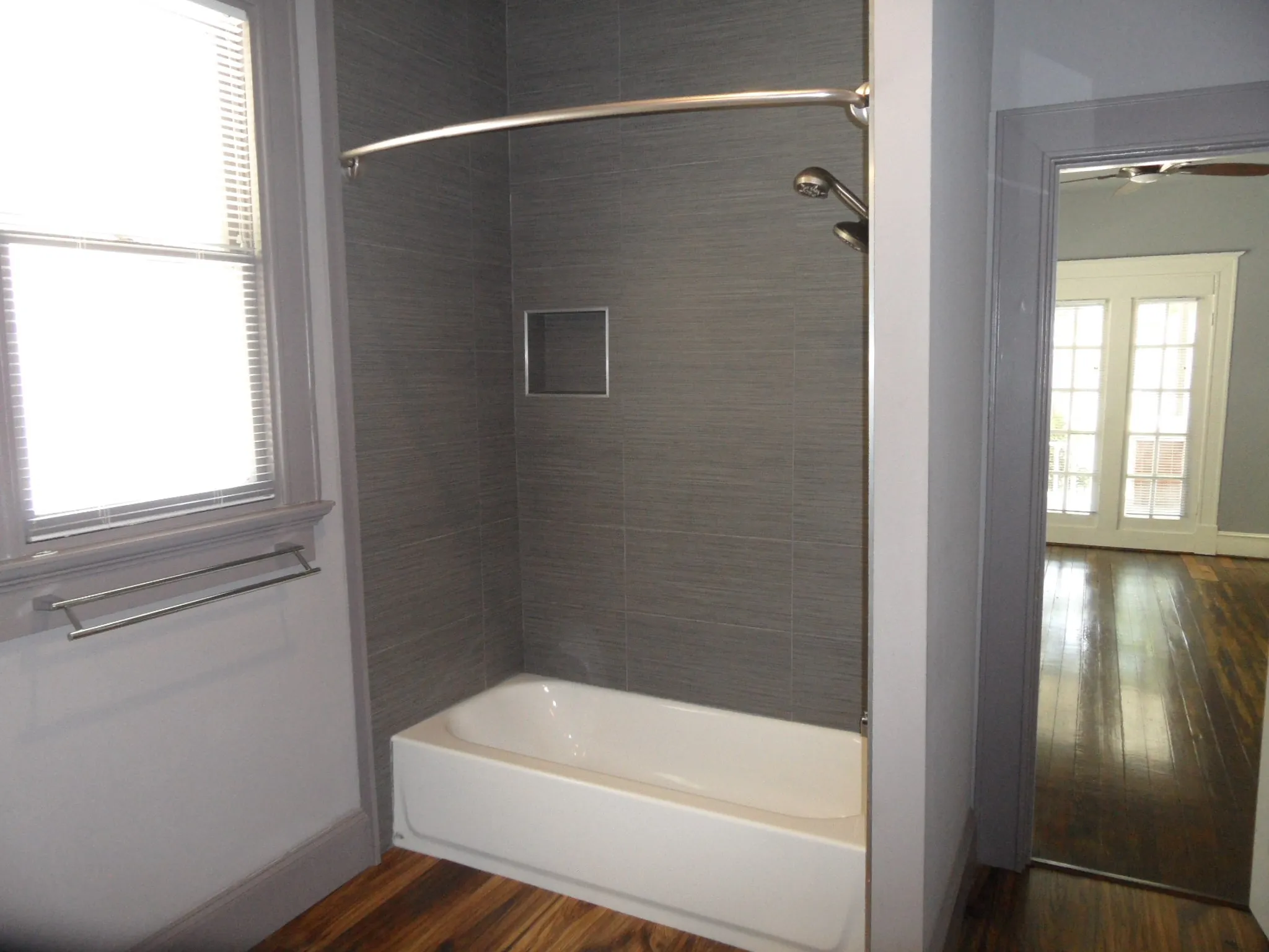 Single Family Residence For Sale in Dallas County , 5319 Alton Avenue, Dallas, Texas 75214, 3 Bedroom, 2 Bathroom, 1 Garage spaces, 1,716 Sqft, built in 1914, mls#21340372, Real Estate Agent in Dallas, Homes For Sale in Dallas county, Homes For Sale in Dallas, Realtor in Dallas Texas, Real Estate Brokerage Independent Realty Texas, Luminita Cordes Realtor