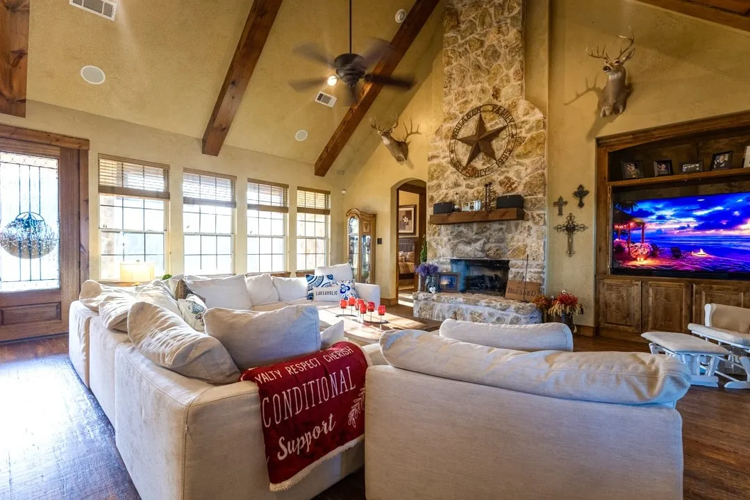 Big Picture Windows throughout for natural light