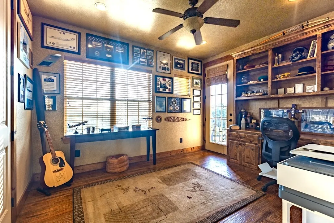 5th Bedroom, 4 Guest Room or Office