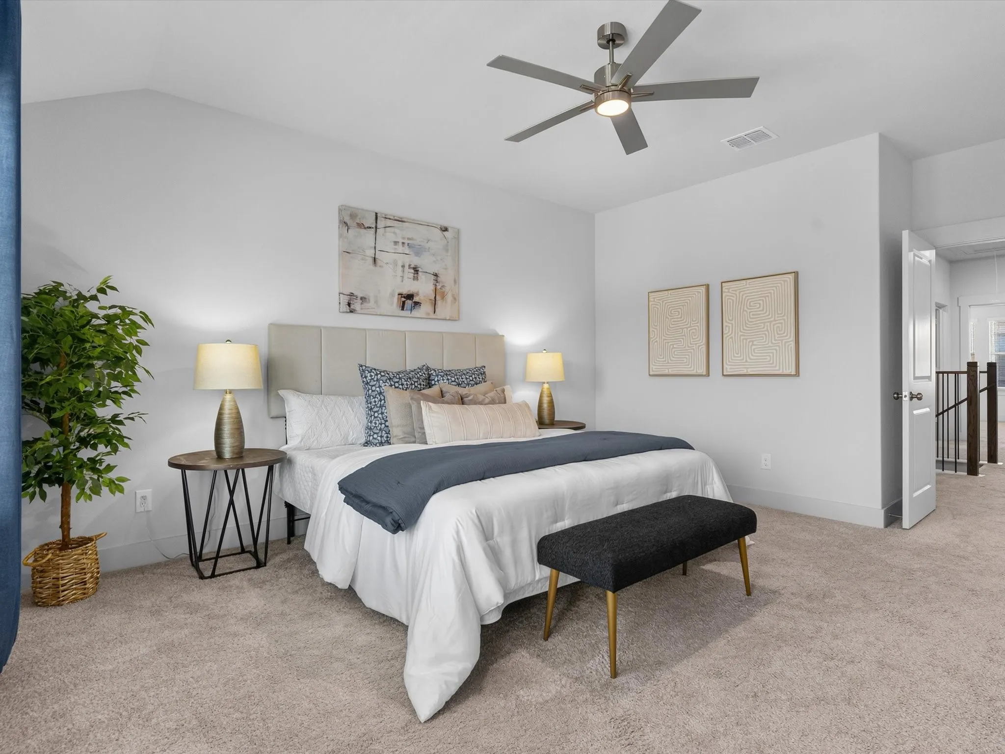 Townhouse For Sale in Tarrant County , 1423 Silver Marten Trail, Arlington, Texas 76005, 3 Bedroom, 3 Bathroom, 2 Garage spaces, 1,710 Sqft, built in 2023, mls#21340375, Real Estate Agent in Arlington, Homes For Sale in Tarrant county, Homes For Sale in Arlington, Realtor in Arlington Texas, Real Estate Brokerage Independent Realty Texas, Luminita Cordes Realtor