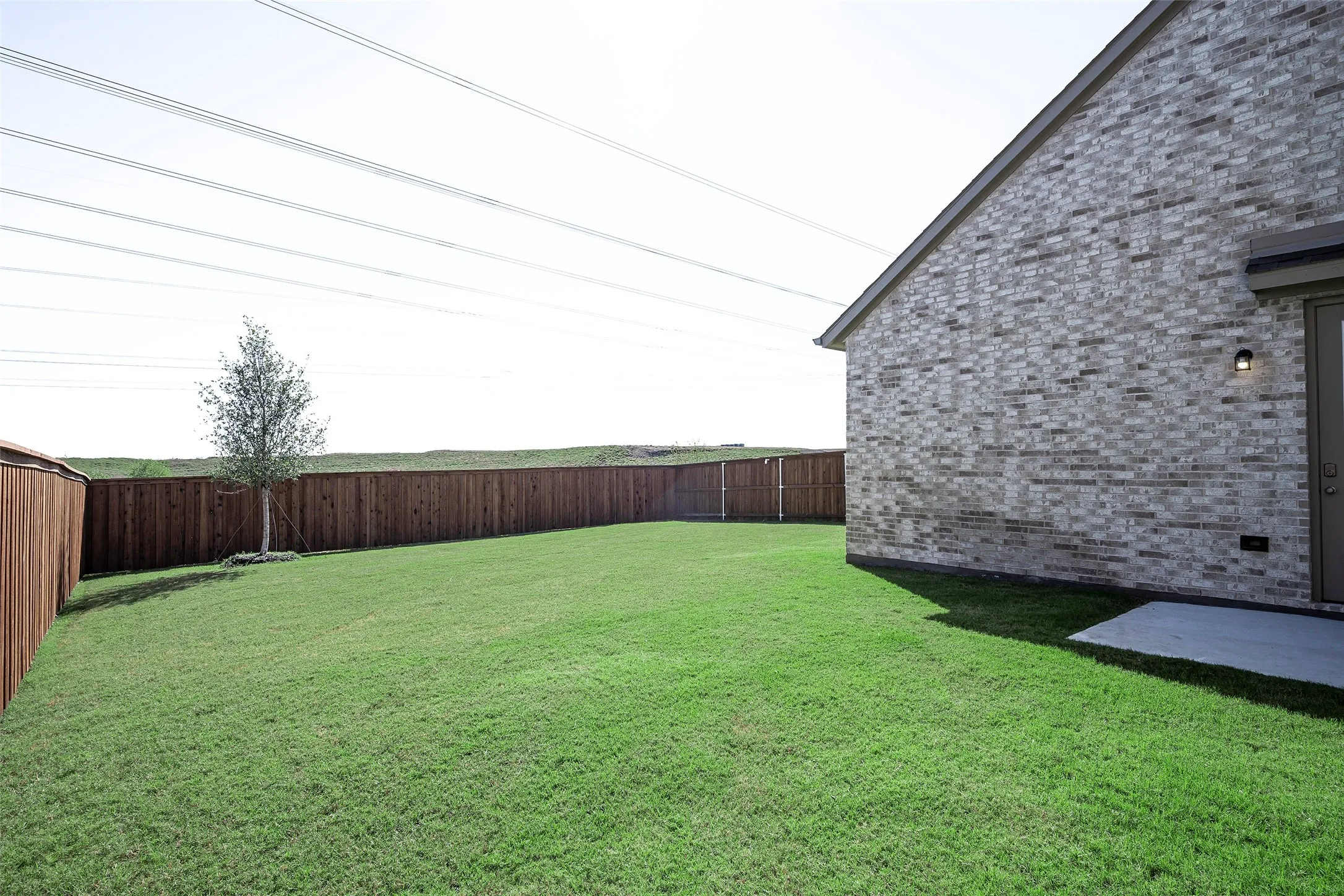 Single Family Residence For Rent in Tarrant County , 10517 Joplin Blues Lane, Fort Worth, Texas 76126, 4 Bedroom, 4 Bathroom, 2 Garage spaces, 2,603 Sqft, built in 2021, mls#21335849, Real Estate Agent in Fort Worth, Homes For Rent in Tarrant county, Homes For Rent in Fort Worth, Realtor in Fort Worth Texas, Real Estate Brokerage Independent Realty Texas, Luminita Cordes Realtor