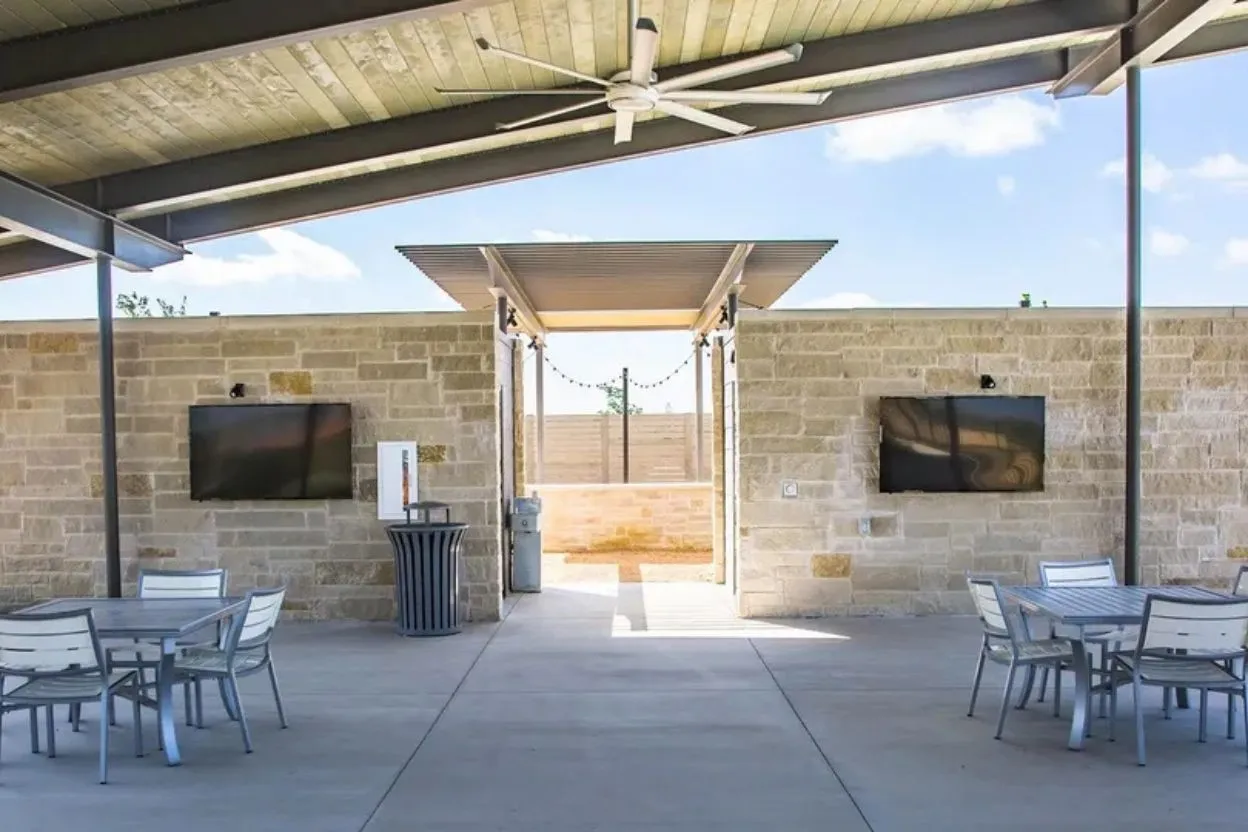 Single Family Residence For Rent in Tarrant County , 10517 Joplin Blues Lane, Fort Worth, Texas 76126, 4 Bedroom, 4 Bathroom, 2 Garage spaces, 2,603 Sqft, built in 2021, mls#21335849, Real Estate Agent in Fort Worth, Homes For Rent in Tarrant county, Homes For Rent in Fort Worth, Realtor in Fort Worth Texas, Real Estate Brokerage Independent Realty Texas, Luminita Cordes Realtor