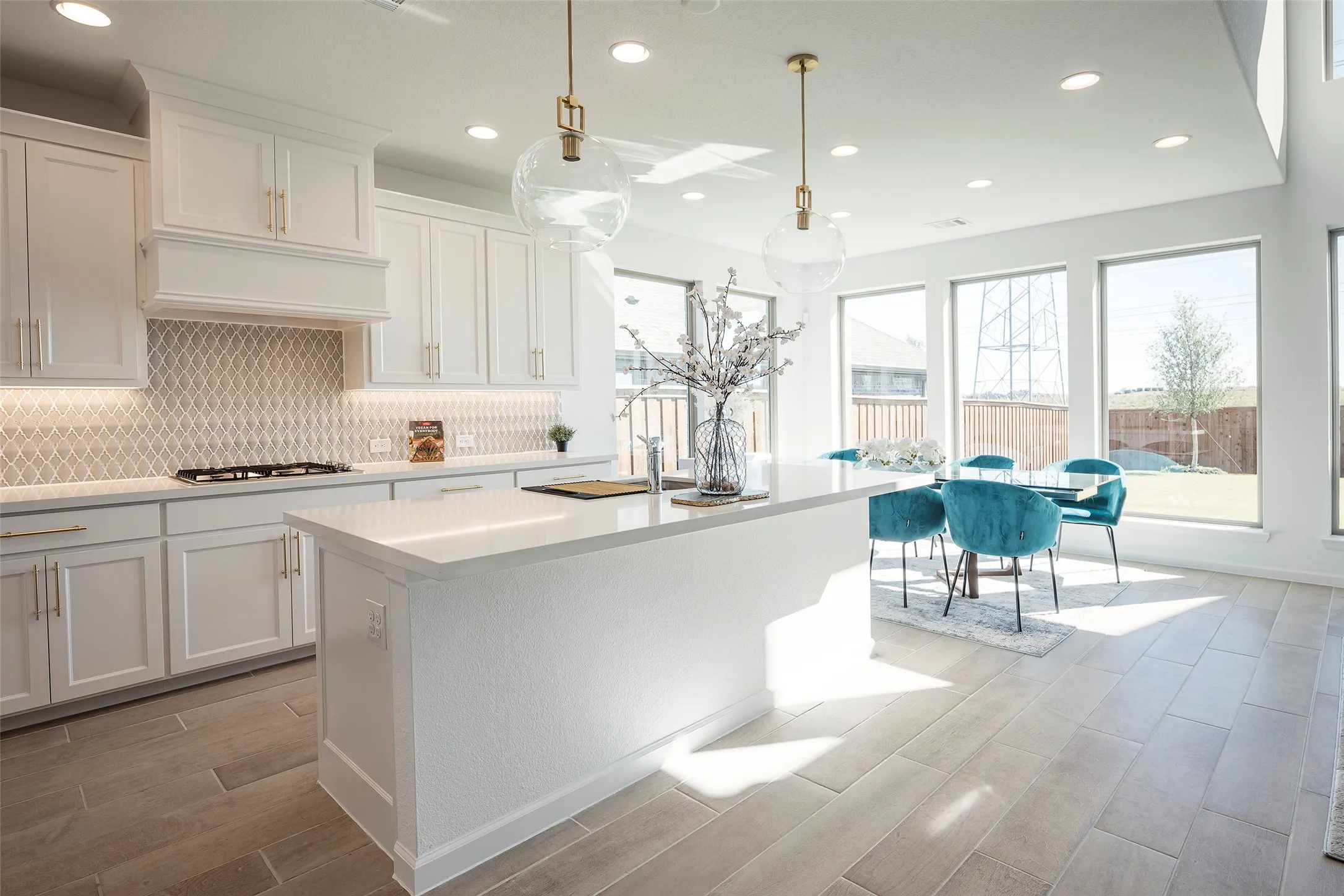 Single Family Residence For Rent in Tarrant County , 10517 Joplin Blues Lane, Fort Worth, Texas 76126, 4 Bedroom, 4 Bathroom, 2 Garage spaces, 2,603 Sqft, built in 2021, mls#21335849, Real Estate Agent in Fort Worth, Homes For Rent in Tarrant county, Homes For Rent in Fort Worth, Realtor in Fort Worth Texas, Real Estate Brokerage Independent Realty Texas, Luminita Cordes Realtor