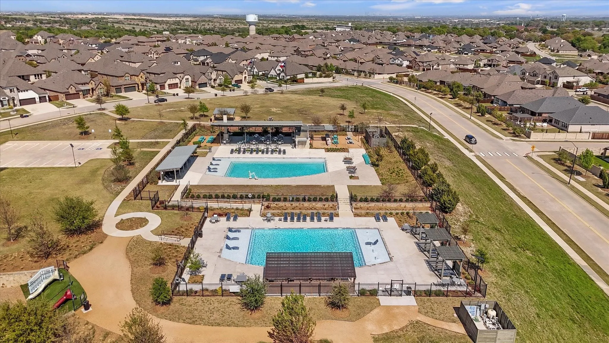 Single Family Residence For Rent in Tarrant County , 10517 Joplin Blues Lane, Fort Worth, Texas 76126, 4 Bedroom, 4 Bathroom, 2 Garage spaces, 2,603 Sqft, built in 2021, mls#21335849, Real Estate Agent in Fort Worth, Homes For Rent in Tarrant county, Homes For Rent in Fort Worth, Realtor in Fort Worth Texas, Real Estate Brokerage Independent Realty Texas, Luminita Cordes Realtor