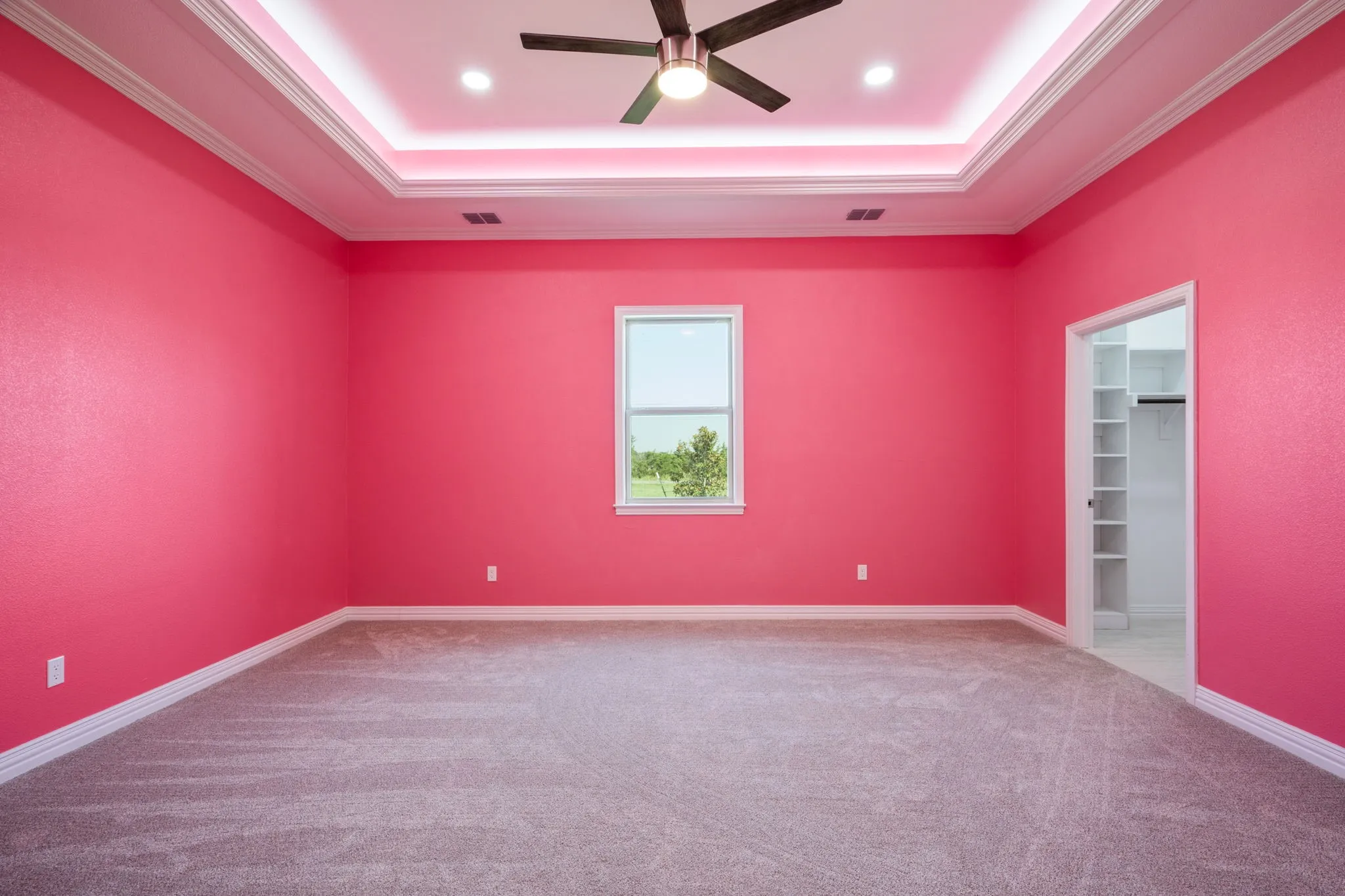 Single Family Residence For Sale in Ellis County , 350 Farrar Road, Waxahachie, Texas 75165, 5 Bedroom, 5 Bathroom, 3 Garage spaces, 4,515 Sqft, built in 2022, Price $670,000, mls#21339116, Real Estate Agent in Waxahachie, Homes For Sale in Ellis county, Homes For Sale in Waxahachie, Realtor in Waxahachie Texas, Real Estate Brokerage Independent Realty Texas, Luminita Cordes Realtor