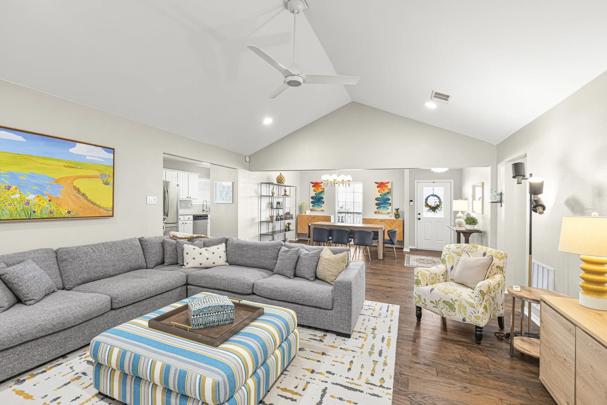 Room to entertain!