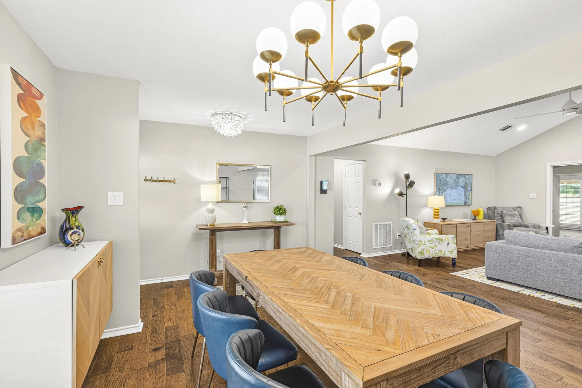 Single Family Residence For Sale in Collin County , 18116 County Road 949, Rockwall, Texas 75087, 5 Bedroom, 4 Bathroom, Garage spaces, 2,809 Sqft, built in 1999, mls#21330530, Real Estate Agent in Rockwall, Homes For Sale in Collin county, Homes For Sale in Rockwall, Realtor in Rockwall Texas, Real Estate Brokerage Independent Realty Texas, Luminita Cordes Realtor