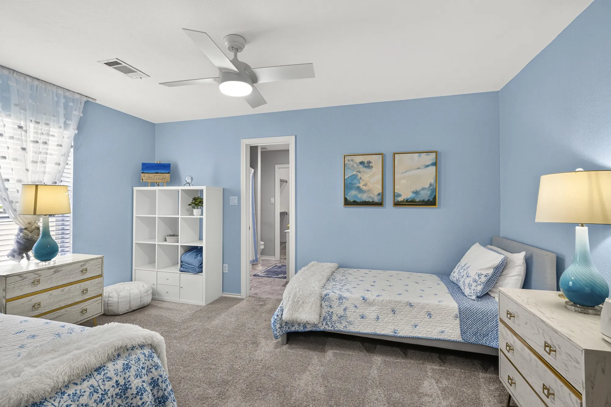Second primary bedroom~