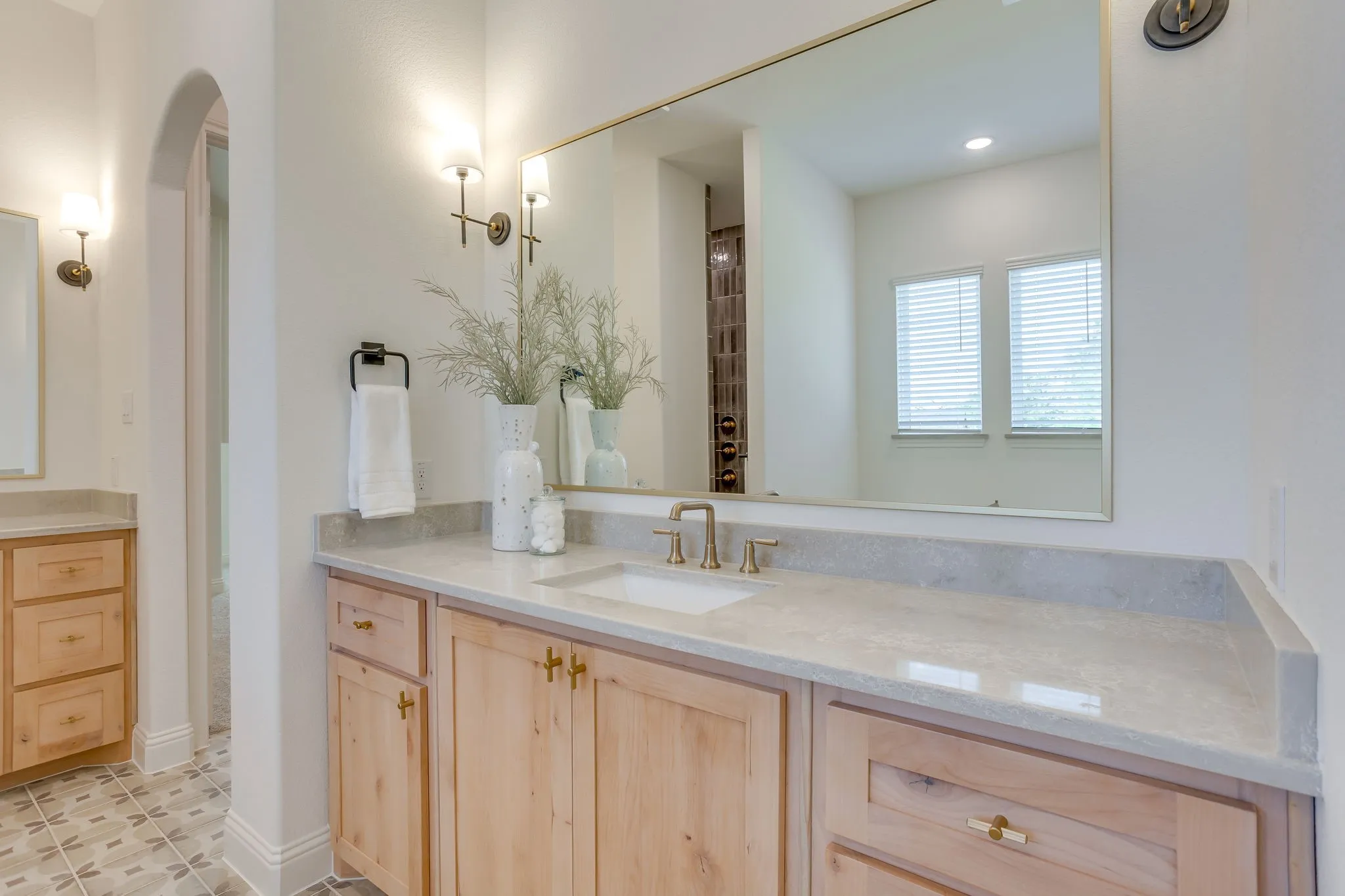 Single Family Residence For Sale in Parker County , 173 Oak Grove Way, Springtown, Texas 76082, 3 Bedroom, 3 Bathroom, 3 Garage spaces, 2,436 Sqft, built in 2026, mls#21339905, Real Estate Agent in Springtown, Homes For Sale in Parker county, Homes For Sale in Springtown, Realtor in Springtown Texas, Real Estate Brokerage Independent Realty Texas, Luminita Cordes Realtor