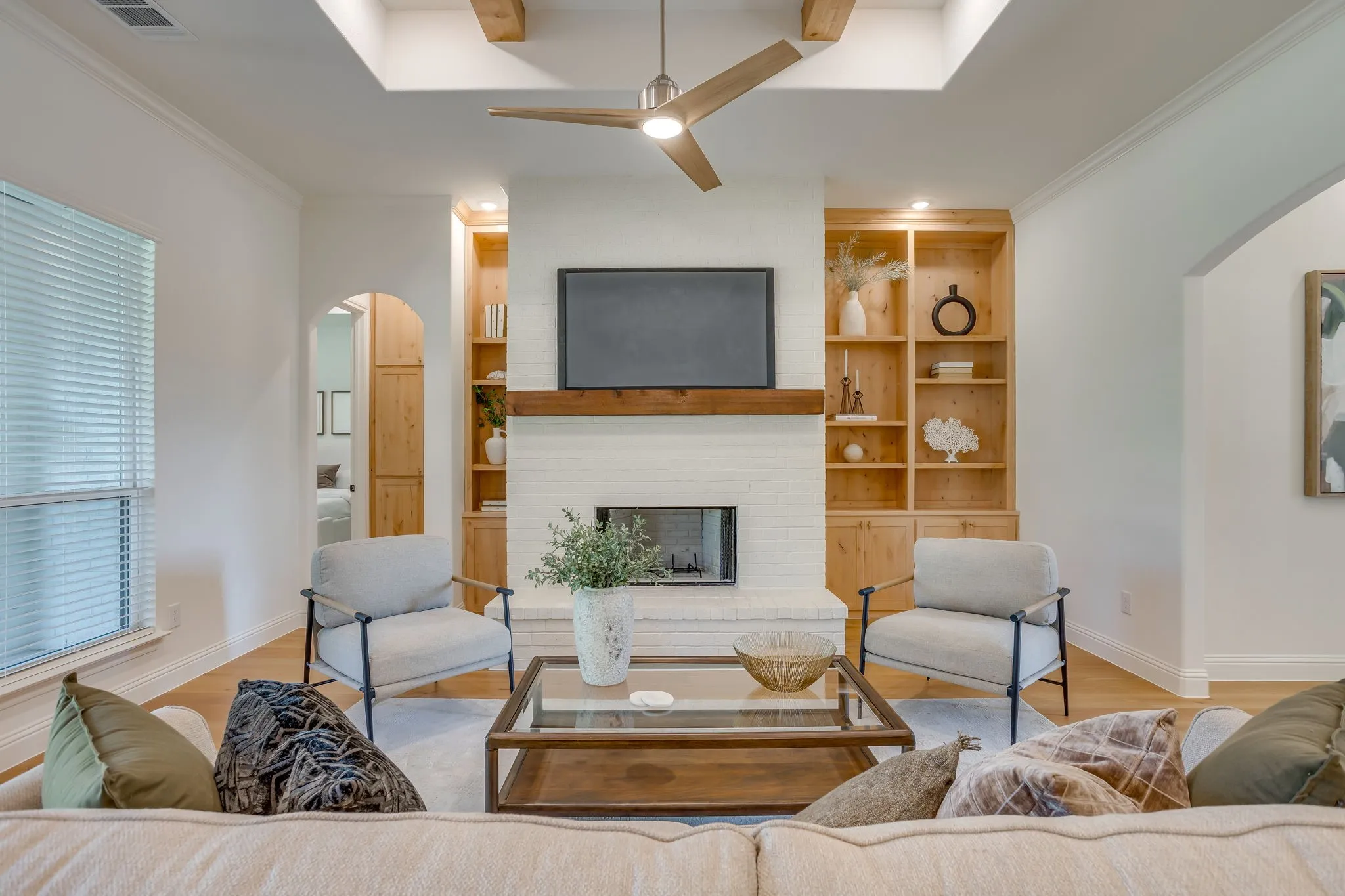 Single Family Residence For Sale in Parker County , 173 Oak Grove Way, Springtown, Texas 76082, 3 Bedroom, 3 Bathroom, 3 Garage spaces, 2,436 Sqft, built in 2026, mls#21339905, Real Estate Agent in Springtown, Homes For Sale in Parker county, Homes For Sale in Springtown, Realtor in Springtown Texas, Real Estate Brokerage Independent Realty Texas, Luminita Cordes Realtor