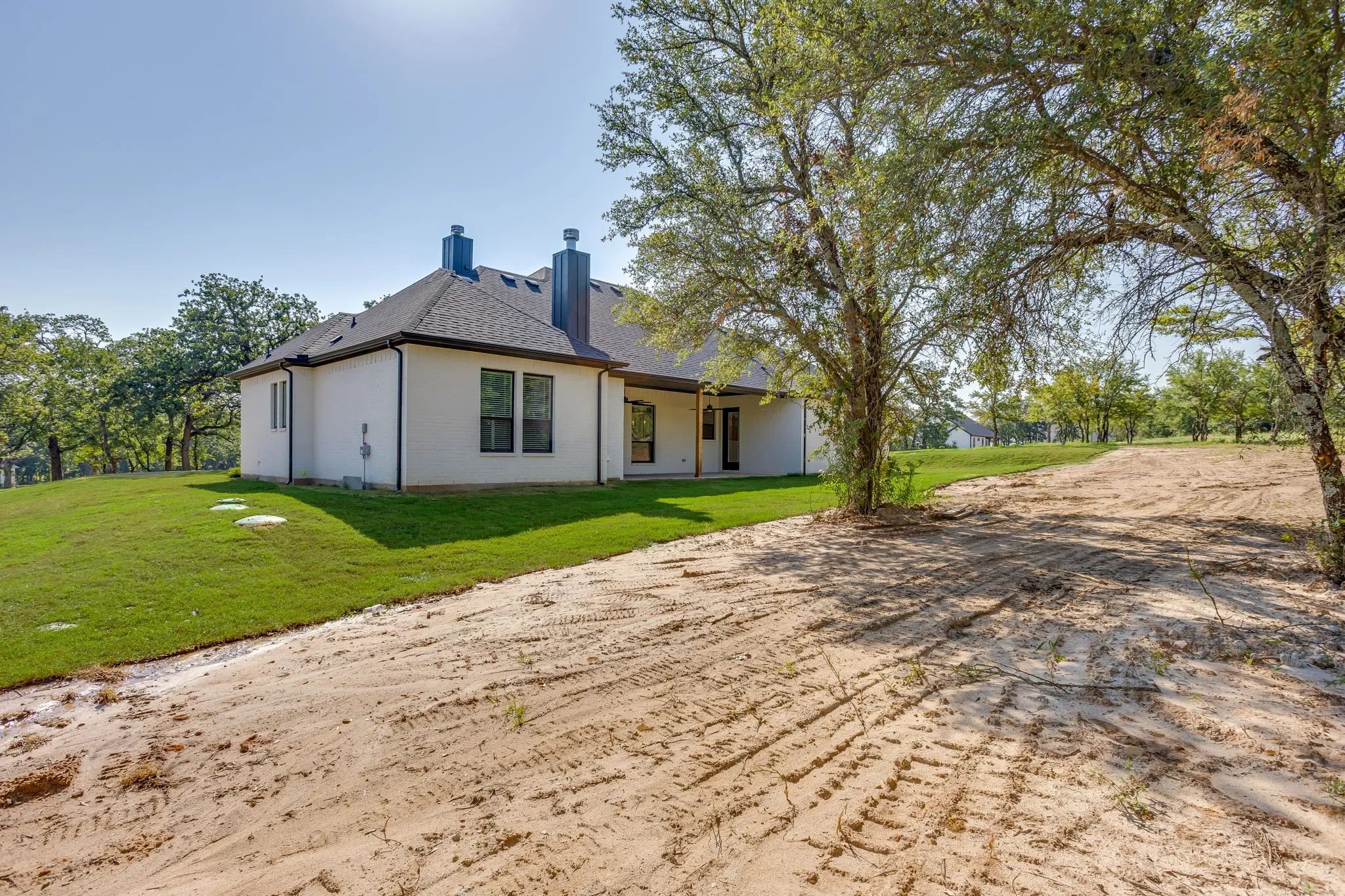Single Family Residence For Sale in Parker County , 173 Oak Grove Way, Springtown, Texas 76082, 3 Bedroom, 3 Bathroom, 3 Garage spaces, 2,436 Sqft, built in 2026, mls#21339905, Real Estate Agent in Springtown, Homes For Sale in Parker county, Homes For Sale in Springtown, Realtor in Springtown Texas, Real Estate Brokerage Independent Realty Texas, Luminita Cordes Realtor