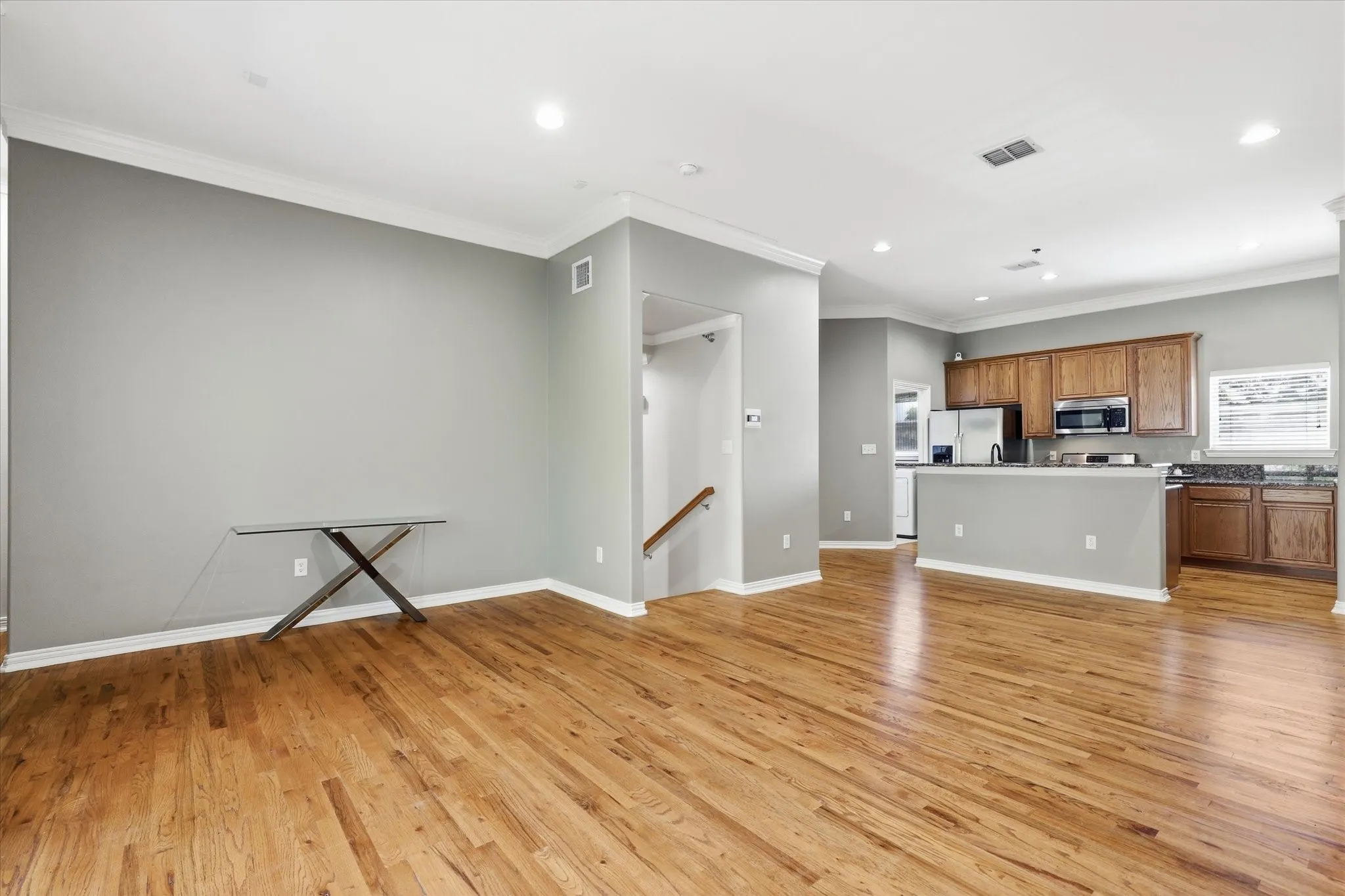 Condominium For Sale in Dallas County , 3111 Cedarplaza Lane 103, Dallas, Texas 75235, 2 Bedrooms, 3 Bathrooms, 2 Garage spaces, 1,771 Sqft, built in 2006, Price $469,450, mls#21338123, Real Estate Agent in Dallas, Homes For Sale in Dallas county, Homes For Sale in Dallas, Realtor in Dallas Texas, Real Estate Brokerage Independent Realty Texas, Luminita Cordes Realtor