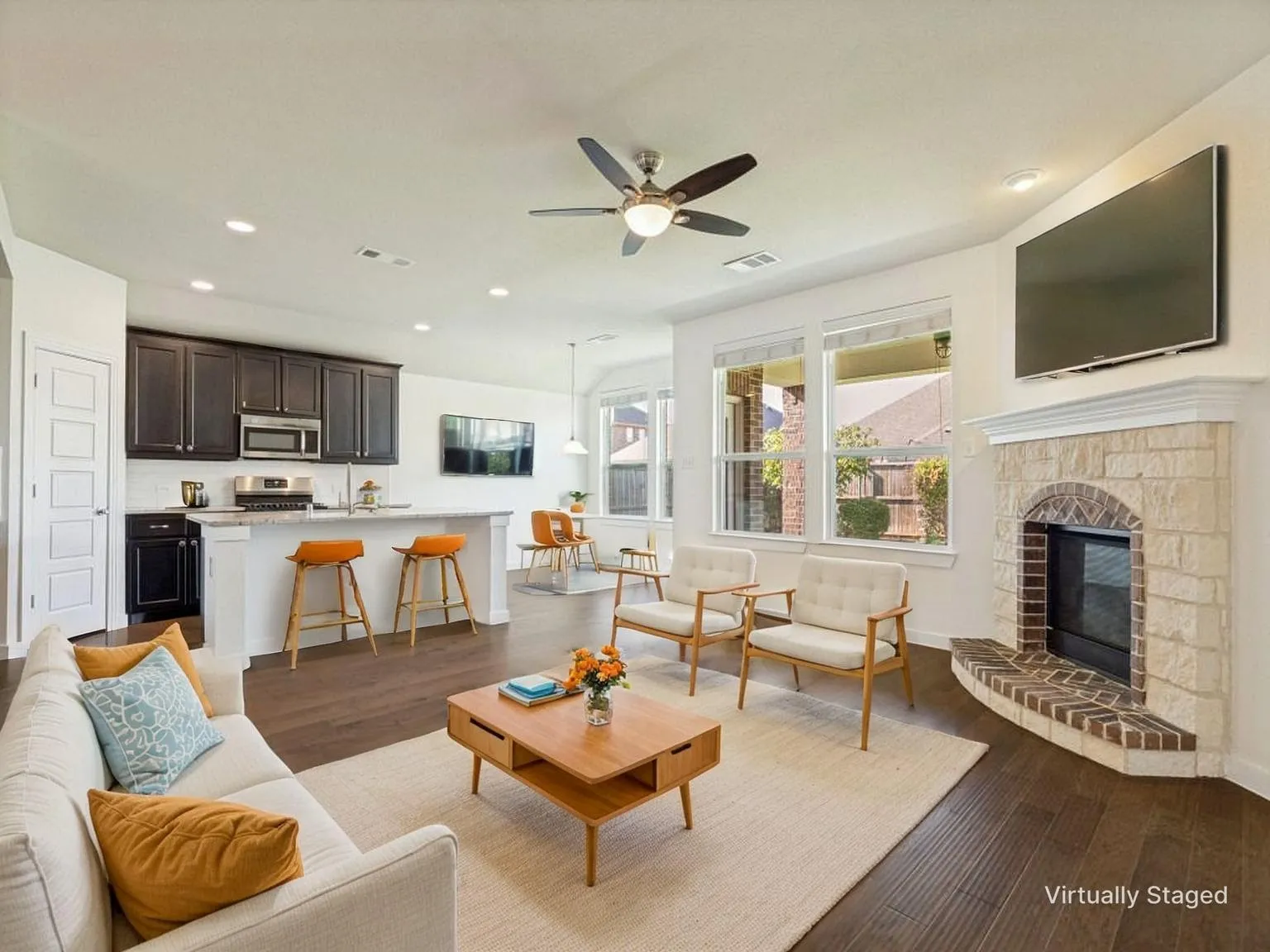 Single Family Residence For Sale in Denton County , 1716 Alton Way, Aubrey, Texas 76227, 4 Bedroom, 3 Bathroom, 2 Garage spaces, 2,215 Sqft, built in 2017, mls#21315881, Real Estate Agent in Aubrey, Homes For Sale in Denton county, Homes For Sale in Aubrey, Realtor in Aubrey Texas, Real Estate Brokerage Independent Realty Texas, Luminita Cordes Realtor