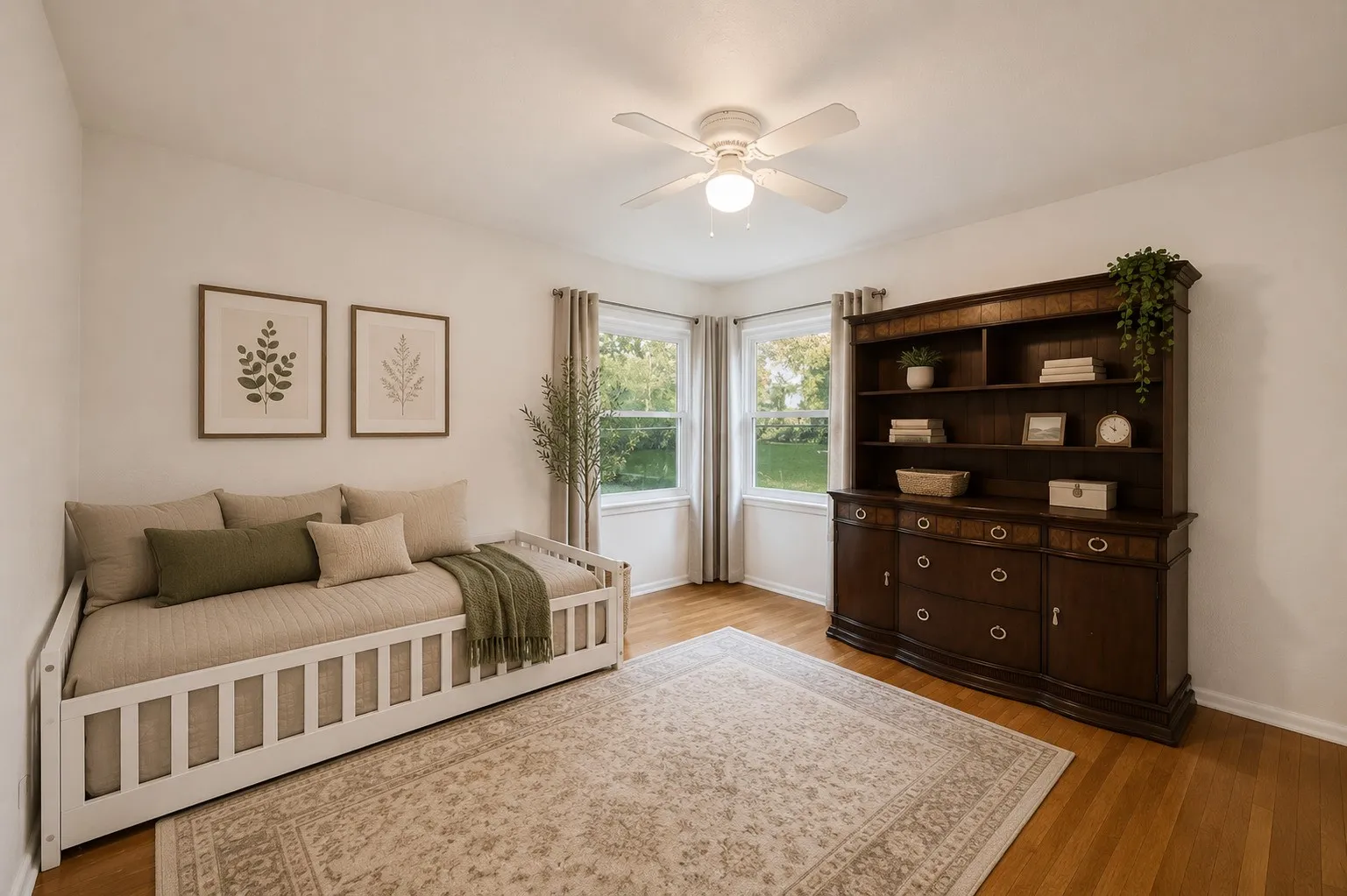 Single Family Residence For Sale in Tarrant County , 501 Odie Drive, White Settlement, Texas 76108, 3 Bedroom, 2 Bathroom, 2 Garage spaces, 1,544 Sqft, built in 1956, mls#21340393, Real Estate Agent in White Settlement, Homes For Sale in Tarrant county, Homes For Sale in White Settlement, Realtor in White Settlement Texas, Real Estate Brokerage Independent Realty Texas, Luminita Cordes Realtor