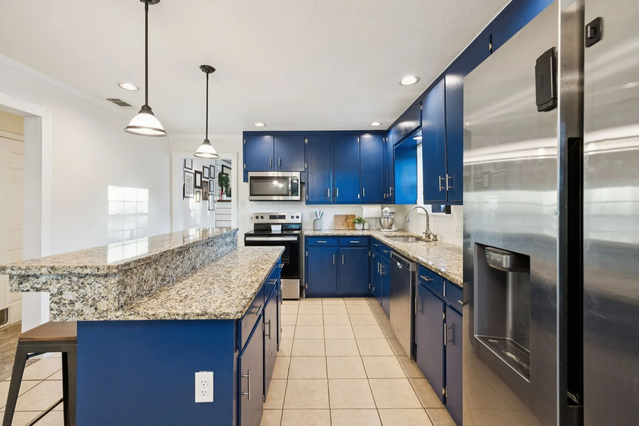 Single Family Residence For Sale in Tarrant County , 501 Odie Drive, White Settlement, Texas 76108, 3 Bedroom, 2 Bathroom, 2 Garage spaces, 1,544 Sqft, built in 1956, mls#21340393, Real Estate Agent in White Settlement, Homes For Sale in Tarrant county, Homes For Sale in White Settlement, Realtor in White Settlement Texas, Real Estate Brokerage Independent Realty Texas, Luminita Cordes Realtor