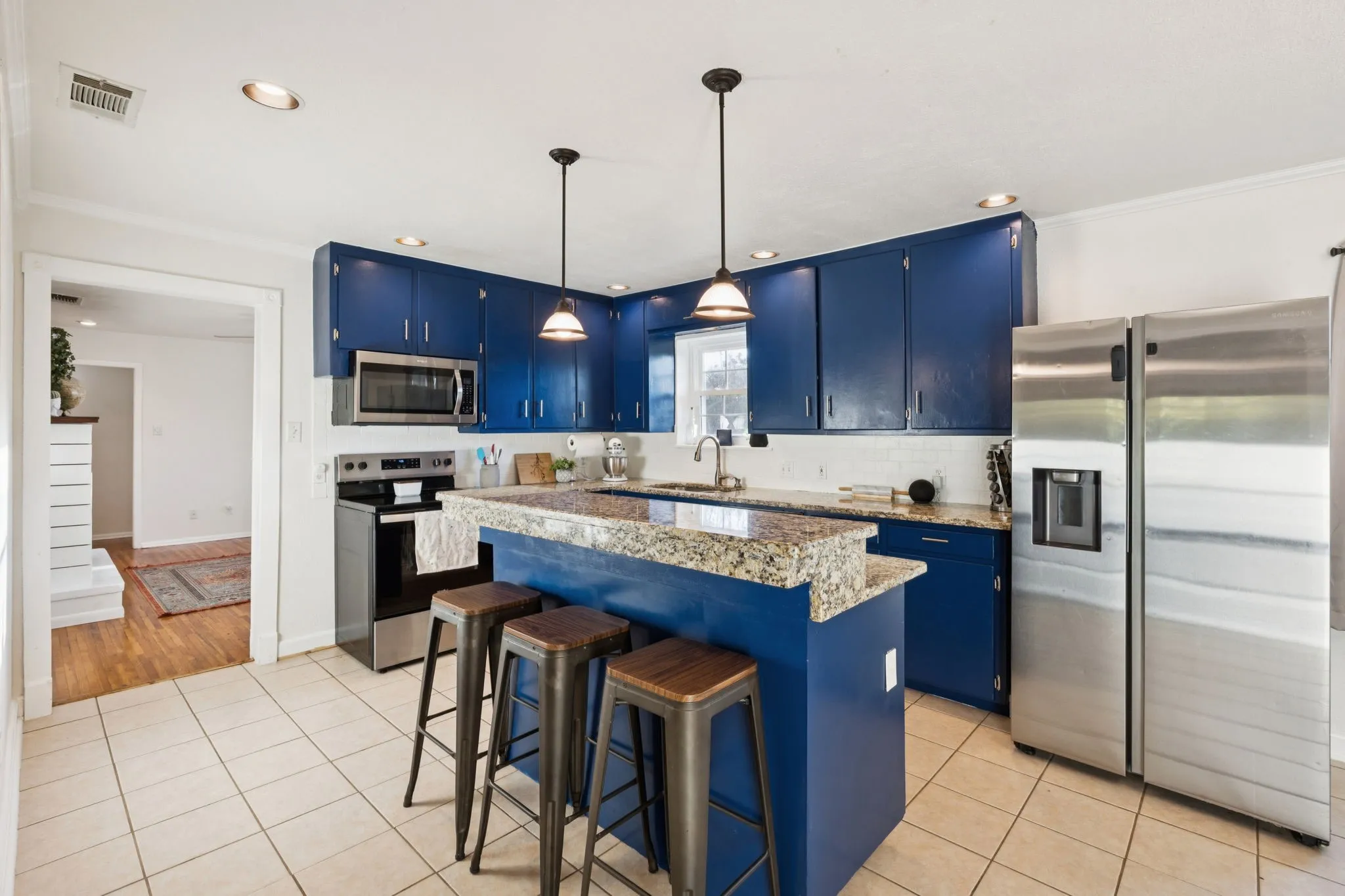 Single Family Residence For Sale in Tarrant County , 501 Odie Drive, White Settlement, Texas 76108, 3 Bedroom, 2 Bathroom, 2 Garage spaces, 1,544 Sqft, built in 1956, mls#21340393, Real Estate Agent in White Settlement, Homes For Sale in Tarrant county, Homes For Sale in White Settlement, Realtor in White Settlement Texas, Real Estate Brokerage Independent Realty Texas, Luminita Cordes Realtor