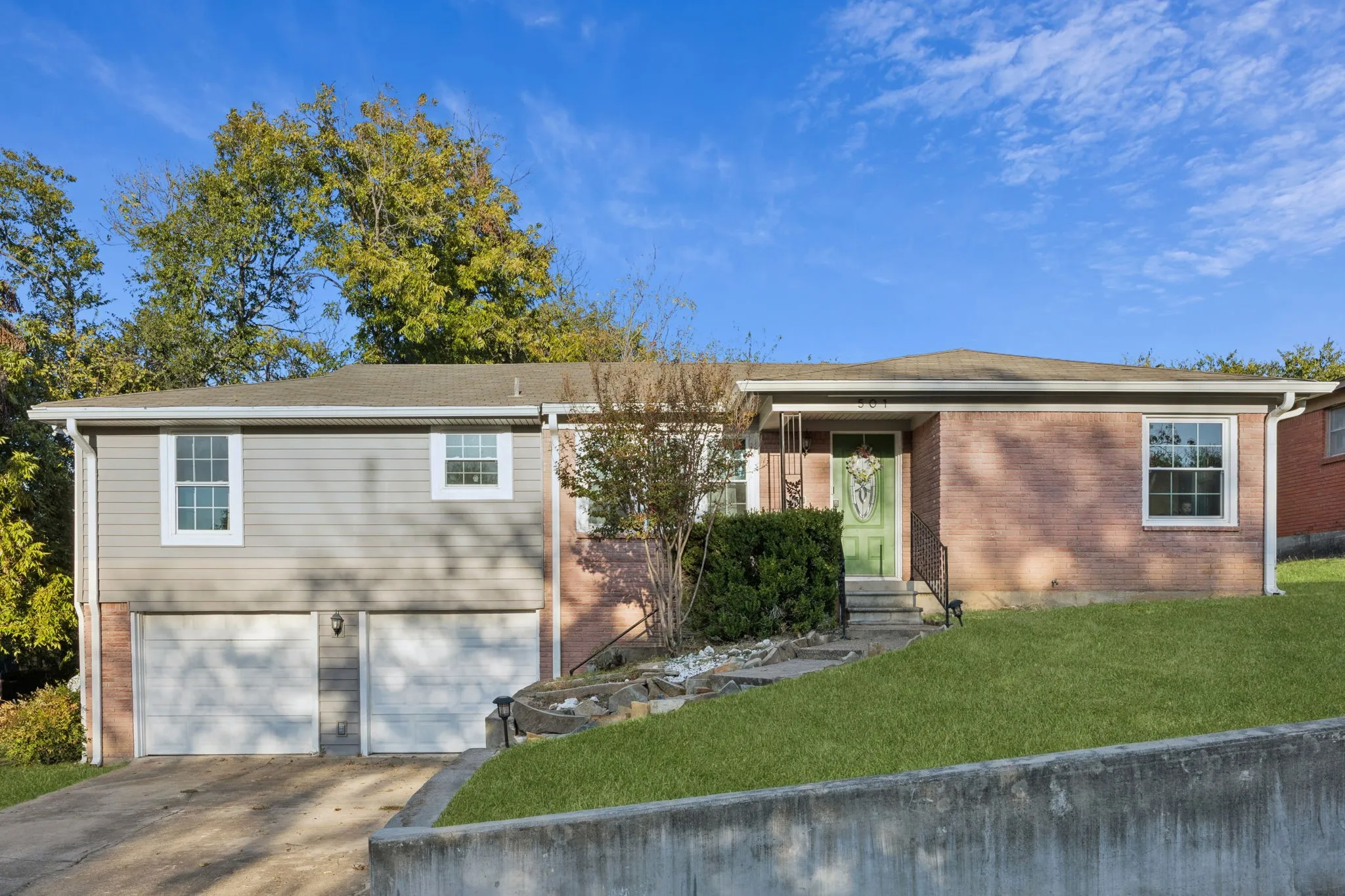 Single Family Residence For Sale in Tarrant County , 501 Odie Drive, White Settlement, Texas 76108, 3 Bedroom, 2 Bathroom, 2 Garage spaces, 1,544 Sqft, built in 1956, mls#21340393, Real Estate Agent in White Settlement, Homes For Sale in Tarrant county, Homes For Sale in White Settlement, Realtor in White Settlement Texas, Real Estate Brokerage Independent Realty Texas, Luminita Cordes Realtor