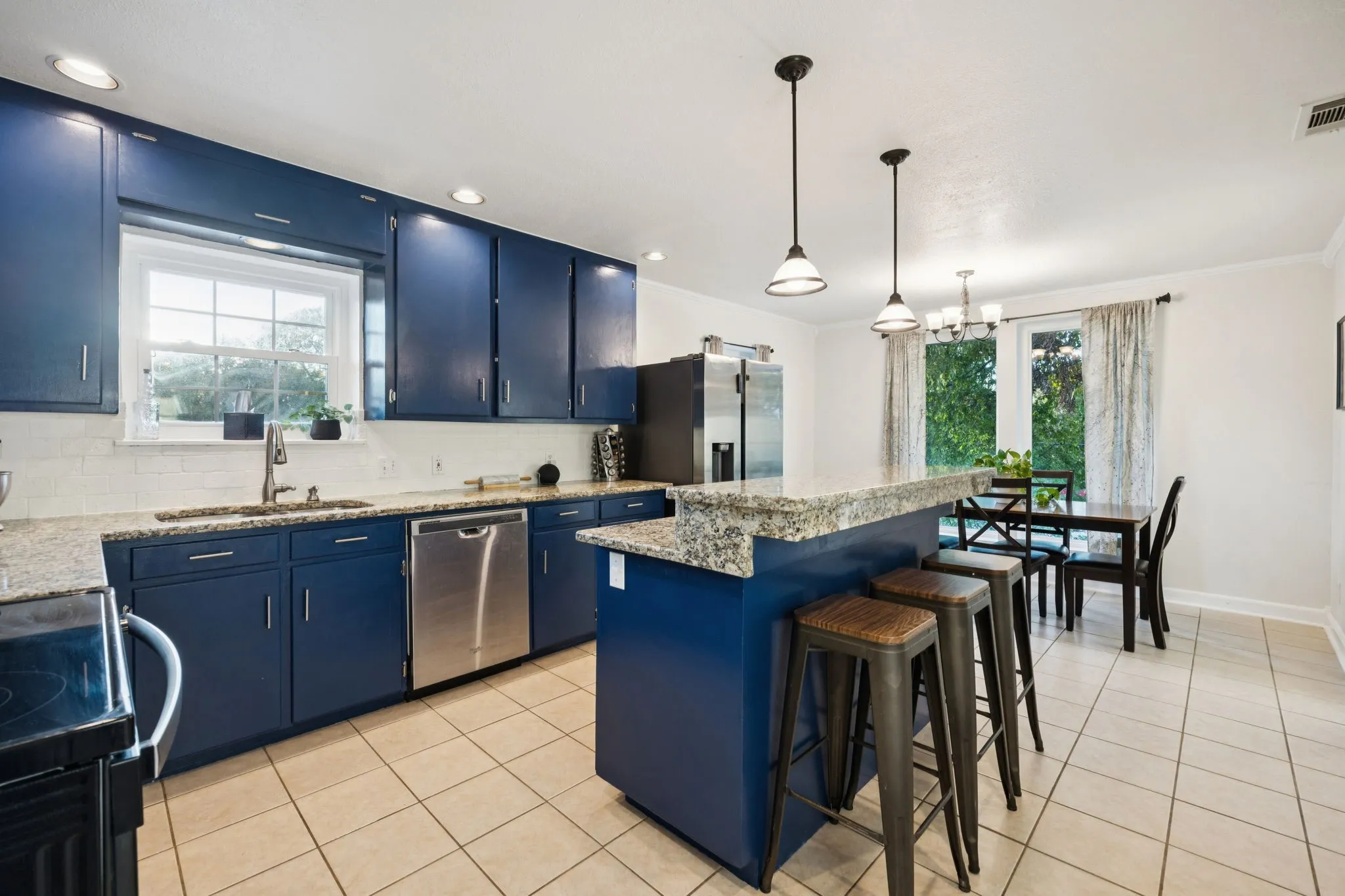 Single Family Residence For Sale in Tarrant County , 501 Odie Drive, White Settlement, Texas 76108, 3 Bedroom, 2 Bathroom, 2 Garage spaces, 1,544 Sqft, built in 1956, mls#21340393, Real Estate Agent in White Settlement, Homes For Sale in Tarrant county, Homes For Sale in White Settlement, Realtor in White Settlement Texas, Real Estate Brokerage Independent Realty Texas, Luminita Cordes Realtor