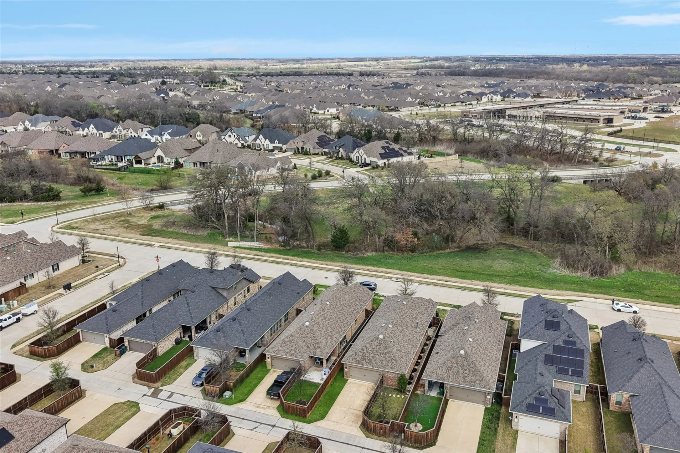 Single Family Residence For Sale in Collin County , 436 Gibbons Creek Trail, Mc Kinney, Texas 75071, 3 Bedroom, 2 Bathroom, 2 Garage spaces, 1,830 Sqft, built in 2019, mls#21340390, Real Estate Agent in Mc Kinney, Homes For Sale in Collin county, Homes For Sale in Mc Kinney, Realtor in Mc Kinney Texas, Real Estate Brokerage Independent Realty Texas, Luminita Cordes Realtor