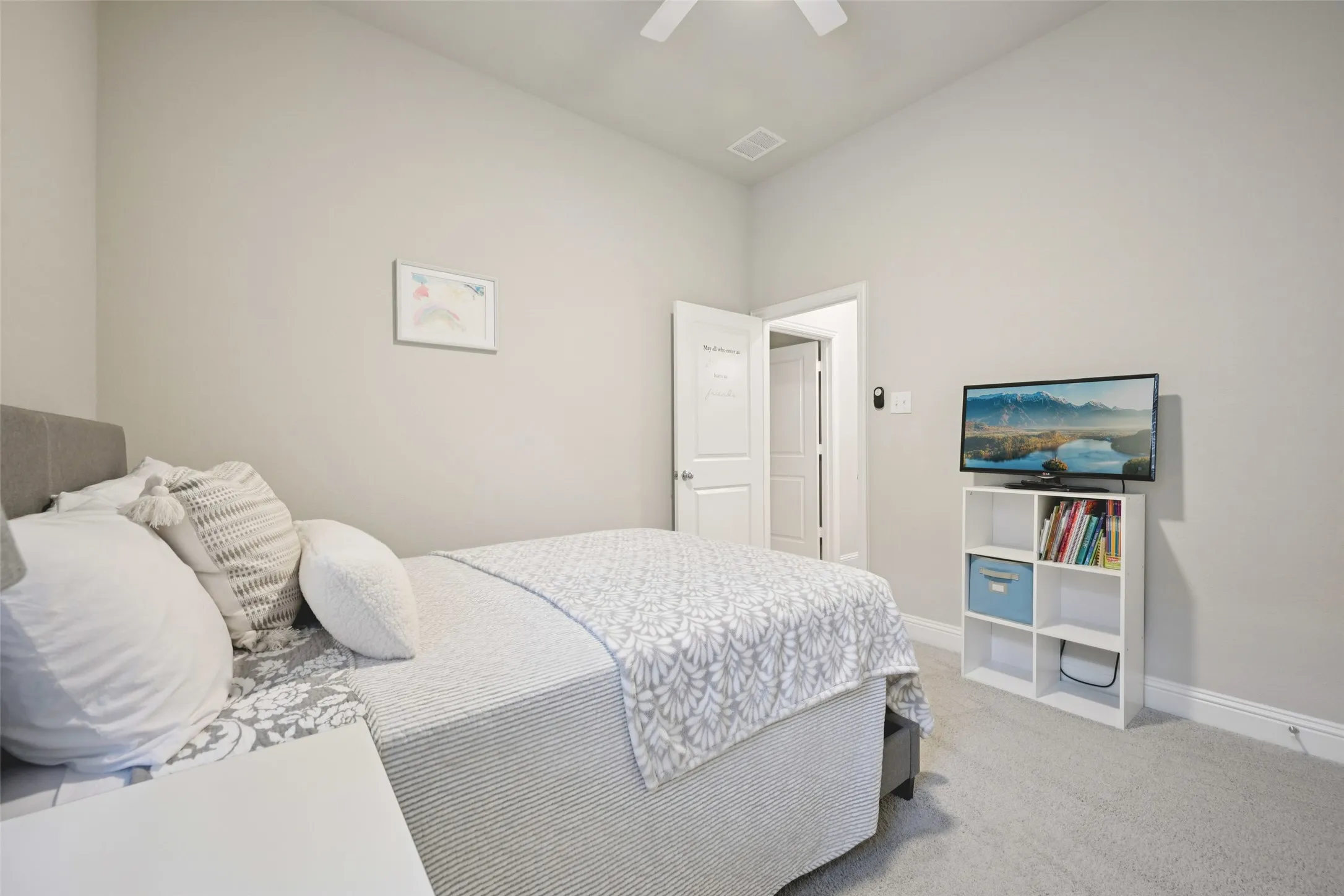 Single Family Residence For Sale in Collin County , 436 Gibbons Creek Trail, Mc Kinney, Texas 75071, 3 Bedroom, 2 Bathroom, 2 Garage spaces, 1,830 Sqft, built in 2019, mls#21340390, Real Estate Agent in Mc Kinney, Homes For Sale in Collin county, Homes For Sale in Mc Kinney, Realtor in Mc Kinney Texas, Real Estate Brokerage Independent Realty Texas, Luminita Cordes Realtor