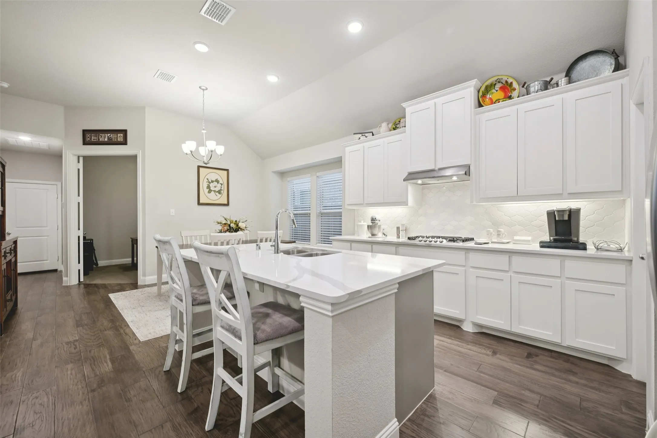 Single Family Residence For Sale in Collin County , 436 Gibbons Creek Trail, Mc Kinney, Texas 75071, 3 Bedroom, 2 Bathroom, 2 Garage spaces, 1,830 Sqft, built in 2019, mls#21340390, Real Estate Agent in Mc Kinney, Homes For Sale in Collin county, Homes For Sale in Mc Kinney, Realtor in Mc Kinney Texas, Real Estate Brokerage Independent Realty Texas, Luminita Cordes Realtor