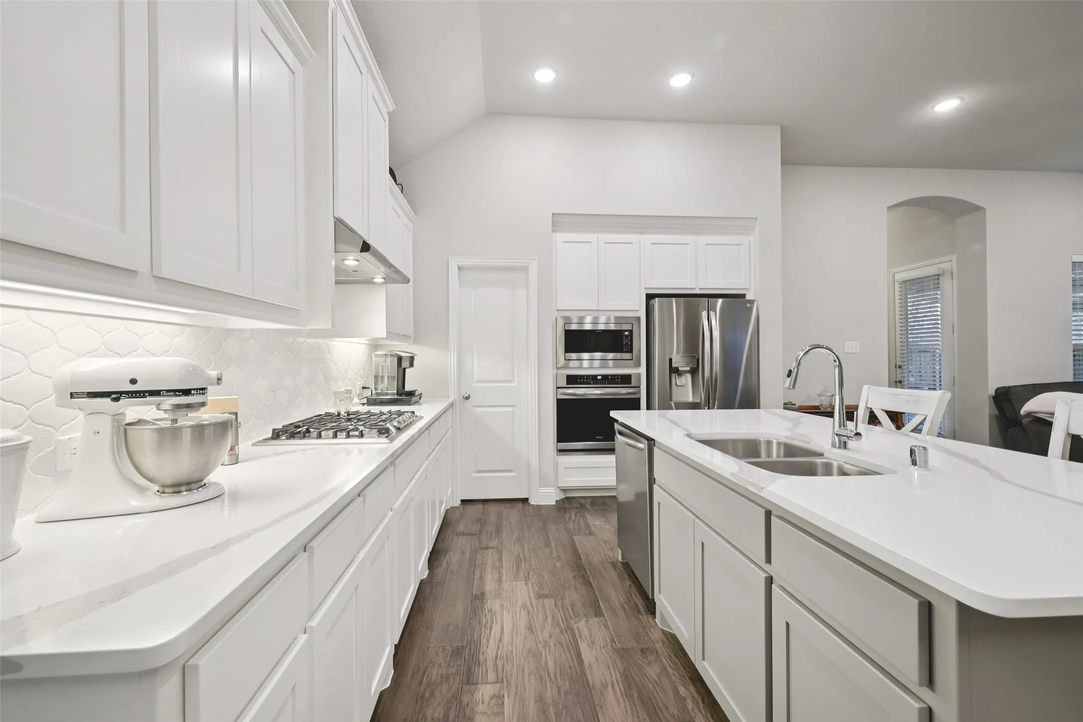Single Family Residence For Sale in Collin County , 436 Gibbons Creek Trail, Mc Kinney, Texas 75071, 3 Bedroom, 2 Bathroom, 2 Garage spaces, 1,830 Sqft, built in 2019, mls#21340390, Real Estate Agent in Mc Kinney, Homes For Sale in Collin county, Homes For Sale in Mc Kinney, Realtor in Mc Kinney Texas, Real Estate Brokerage Independent Realty Texas, Luminita Cordes Realtor