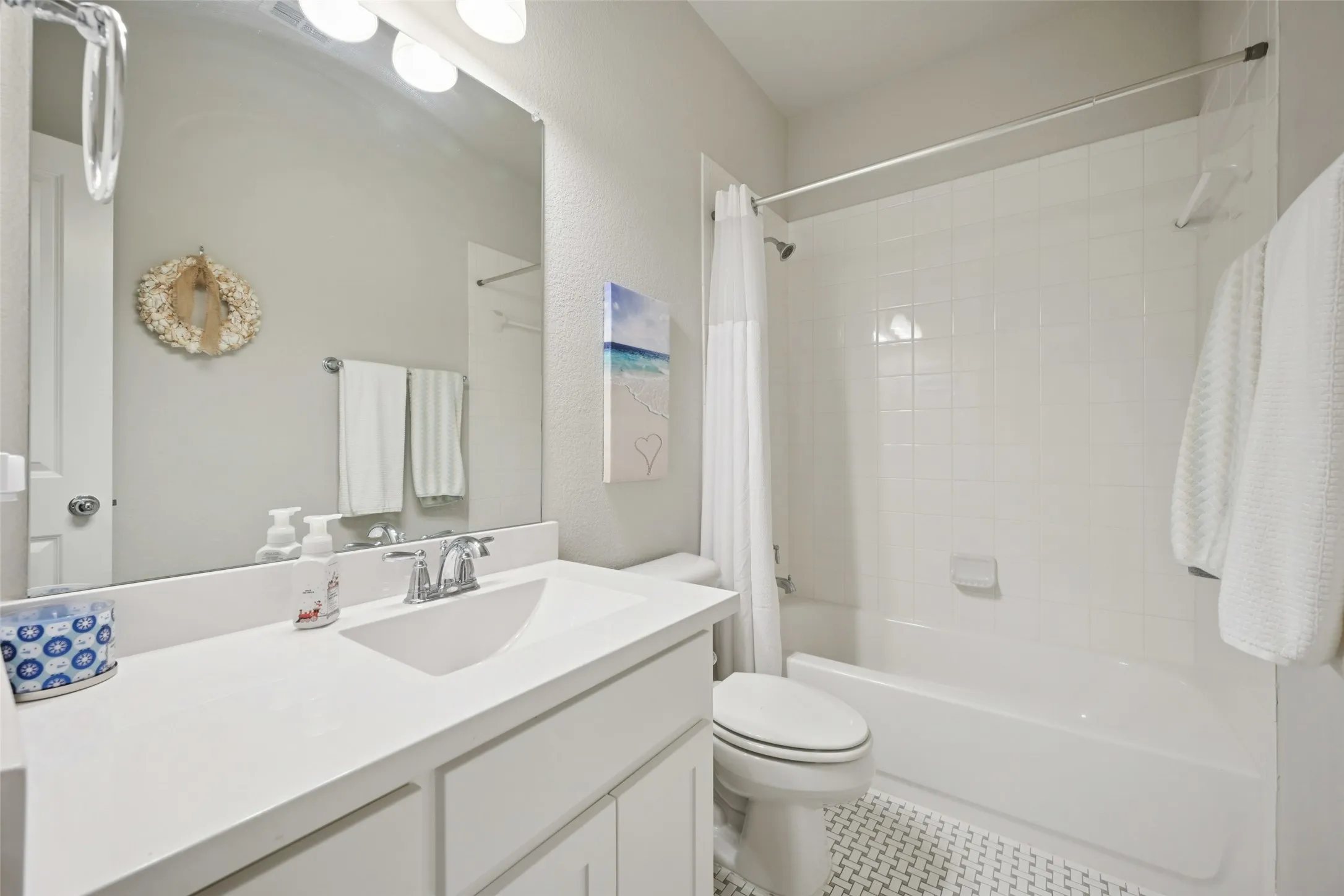 Single Family Residence For Sale in Collin County , 436 Gibbons Creek Trail, Mc Kinney, Texas 75071, 3 Bedroom, 2 Bathroom, 2 Garage spaces, 1,830 Sqft, built in 2019, mls#21340390, Real Estate Agent in Mc Kinney, Homes For Sale in Collin county, Homes For Sale in Mc Kinney, Realtor in Mc Kinney Texas, Real Estate Brokerage Independent Realty Texas, Luminita Cordes Realtor