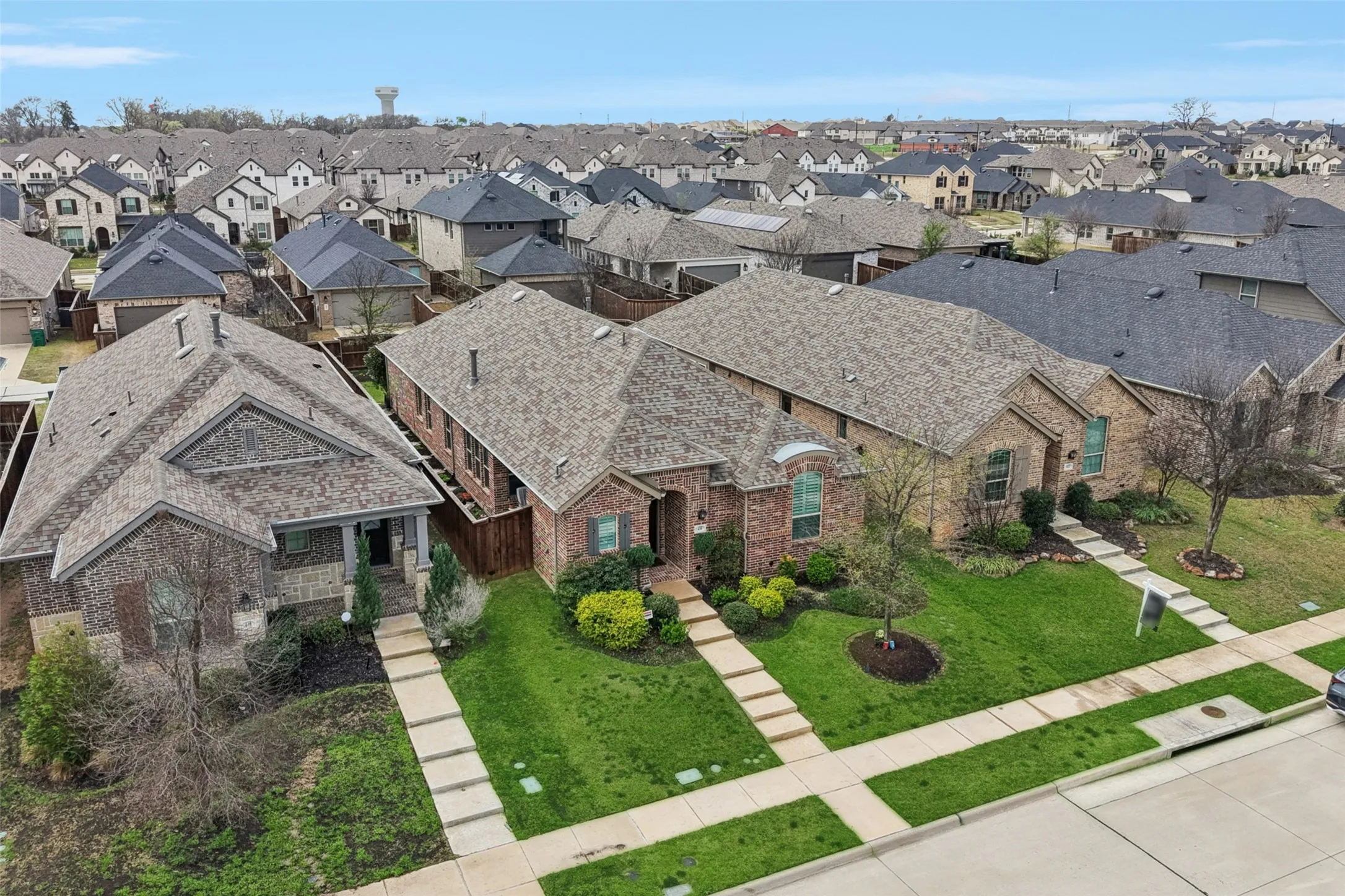 Single Family Residence For Sale in Collin County , 436 Gibbons Creek Trail, Mc Kinney, Texas 75071, 3 Bedroom, 2 Bathroom, 2 Garage spaces, 1,830 Sqft, built in 2019, mls#21340390, Real Estate Agent in Mc Kinney, Homes For Sale in Collin county, Homes For Sale in Mc Kinney, Realtor in Mc Kinney Texas, Real Estate Brokerage Independent Realty Texas, Luminita Cordes Realtor