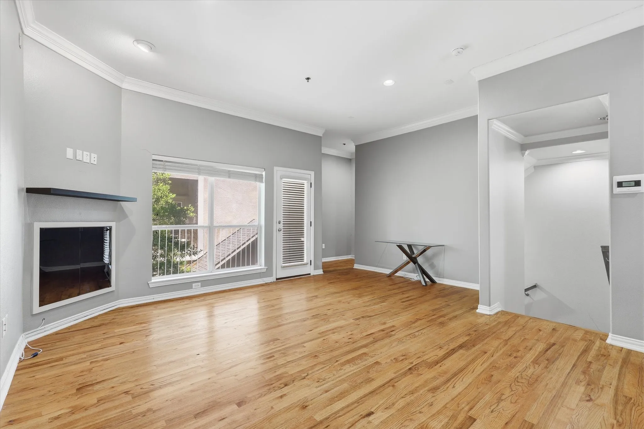 Condominium For Rent in Dallas County , 3111 Cedarplaza Lane 103, Dallas, Texas 75235, 2 Bedrooms, 3 Bathrooms, 2 Garage spaces, 1,771 Sqft, built in 2006, Price $2,699, mls#21340395, Real Estate Agent in Dallas, Homes For Rent in Dallas county, Homes For Rent in Dallas, Realtor in Dallas Texas, Real Estate Brokerage Independent Realty Texas, Luminita Cordes Realtor
