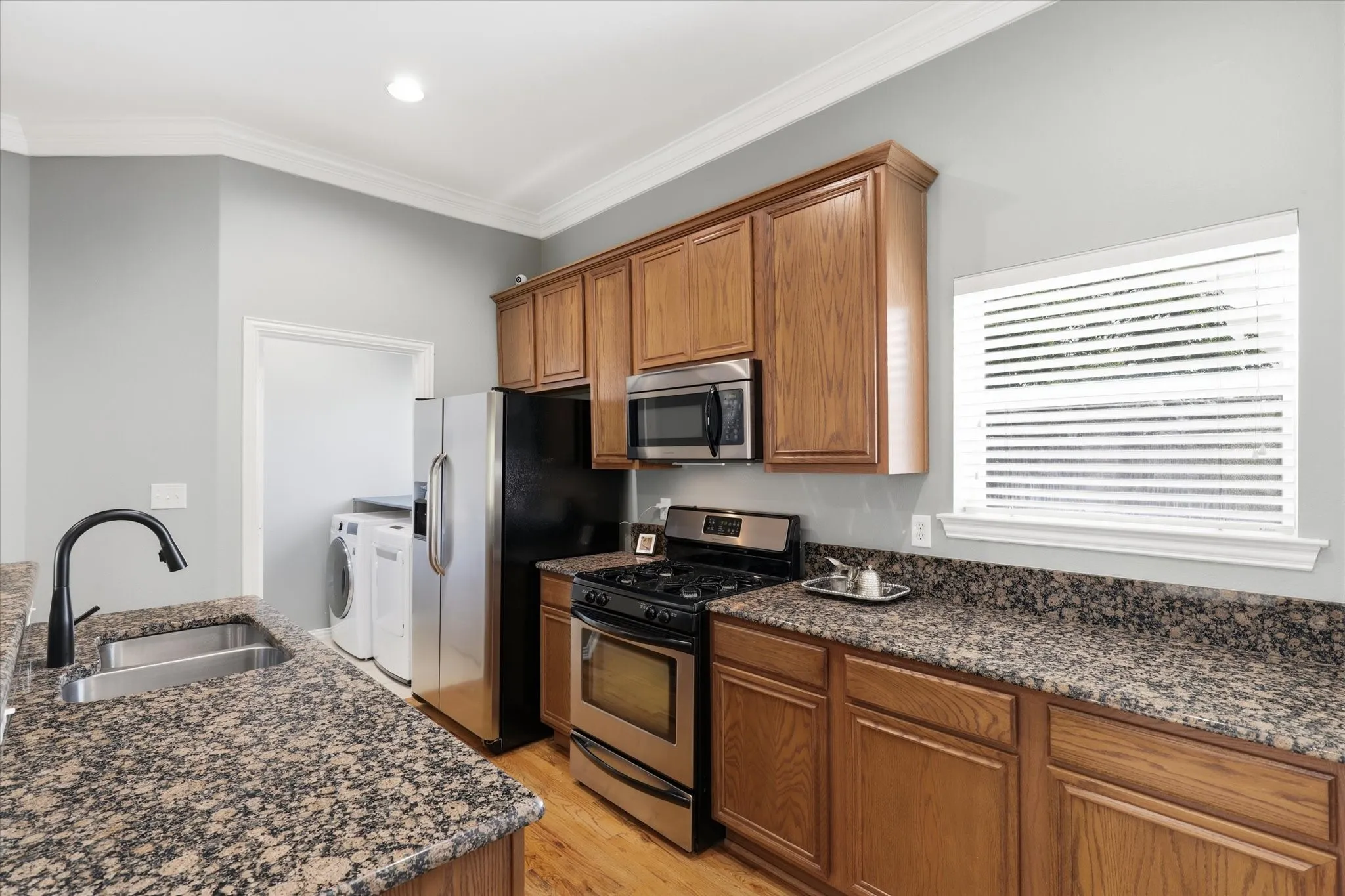 Condominium For Rent in Dallas County , 3111 Cedarplaza Lane 103, Dallas, Texas 75235, 2 Bedrooms, 3 Bathrooms, 2 Garage spaces, 1,771 Sqft, built in 2006, Price $2,699, mls#21340395, Real Estate Agent in Dallas, Homes For Rent in Dallas county, Homes For Rent in Dallas, Realtor in Dallas Texas, Real Estate Brokerage Independent Realty Texas, Luminita Cordes Realtor