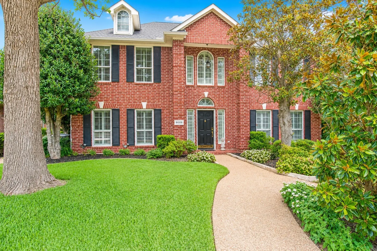 Single Family Residence For Sale in Collin County , 8008 Case Drive, Plano, Texas 75025, 4 Bedroom, 3 Bathroom, 2 Garage spaces, 2,928 Sqft, built in 1994, mls#21328375, Real Estate Agent in Plano, Homes For Sale in Collin county, Homes For Sale in Plano, Realtor in Plano Texas, Real Estate Brokerage Independent Realty Texas, Luminita Cordes Realtor