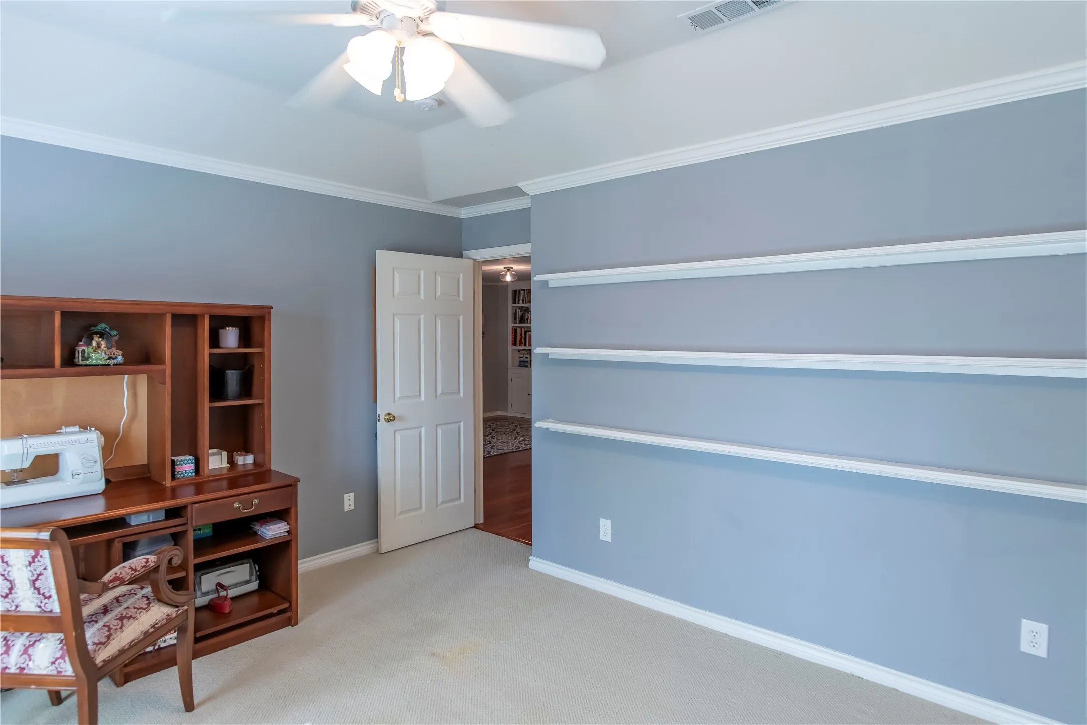 Single Family Residence For Sale in Collin County , 8008 Case Drive, Plano, Texas 75025, 4 Bedroom, 3 Bathroom, 2 Garage spaces, 2,928 Sqft, built in 1994, mls#21328375, Real Estate Agent in Plano, Homes For Sale in Collin county, Homes For Sale in Plano, Realtor in Plano Texas, Real Estate Brokerage Independent Realty Texas, Luminita Cordes Realtor