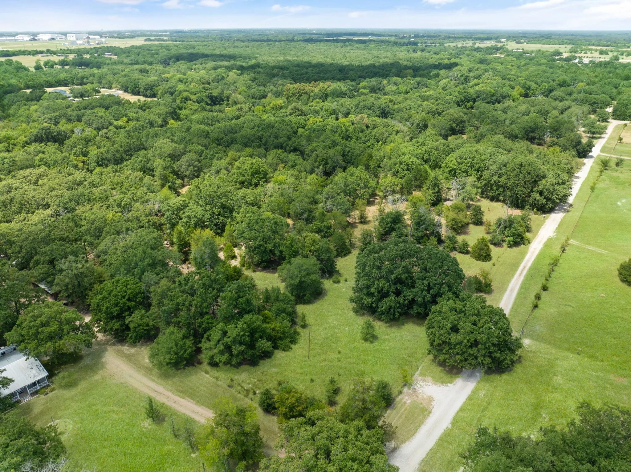 Unimproved Land For Sale in Hunt County , TBD Hare Lane 5 Acre, Greenville, Texas 75402, 0, 0, Garage spaces, 0 Sqft, built in 0, mls#21339855, Real Estate Agent in Greenville, Homes For Sale in Hunt county, Homes For Sale in Greenville, Realtor in Greenville Texas, Real Estate Brokerage Independent Realty Texas, Luminita Cordes Realtor
