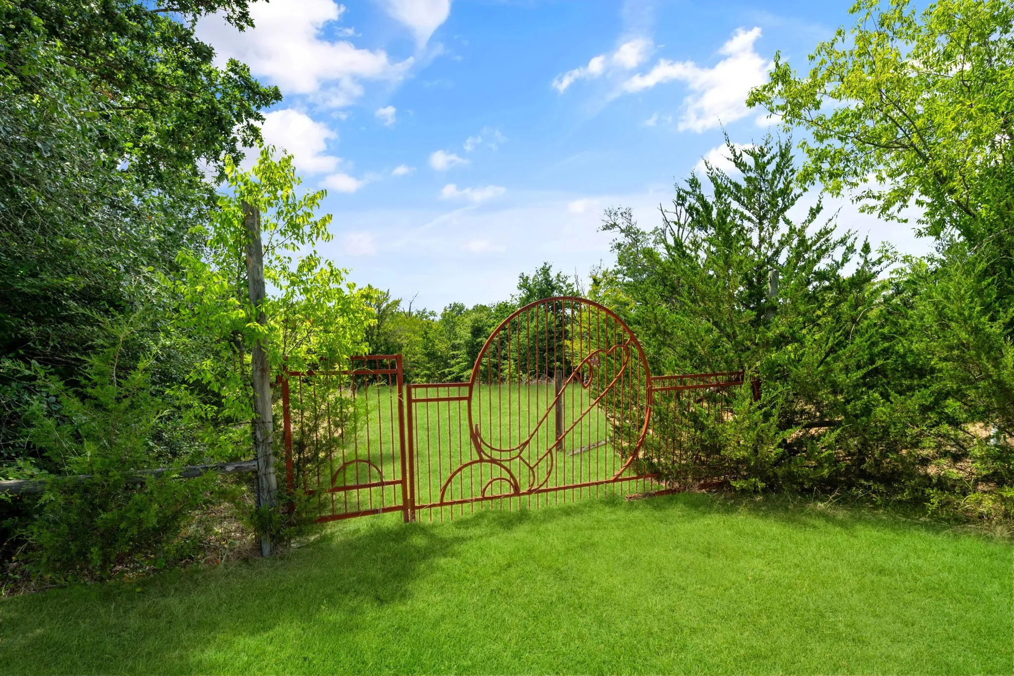 Unimproved Land For Sale in Hunt County , TBD Hare Lane 5 Acre, Greenville, Texas 75402, 0, 0, Garage spaces, 0 Sqft, built in 0, mls#21339855, Real Estate Agent in Greenville, Homes For Sale in Hunt county, Homes For Sale in Greenville, Realtor in Greenville Texas, Real Estate Brokerage Independent Realty Texas, Luminita Cordes Realtor