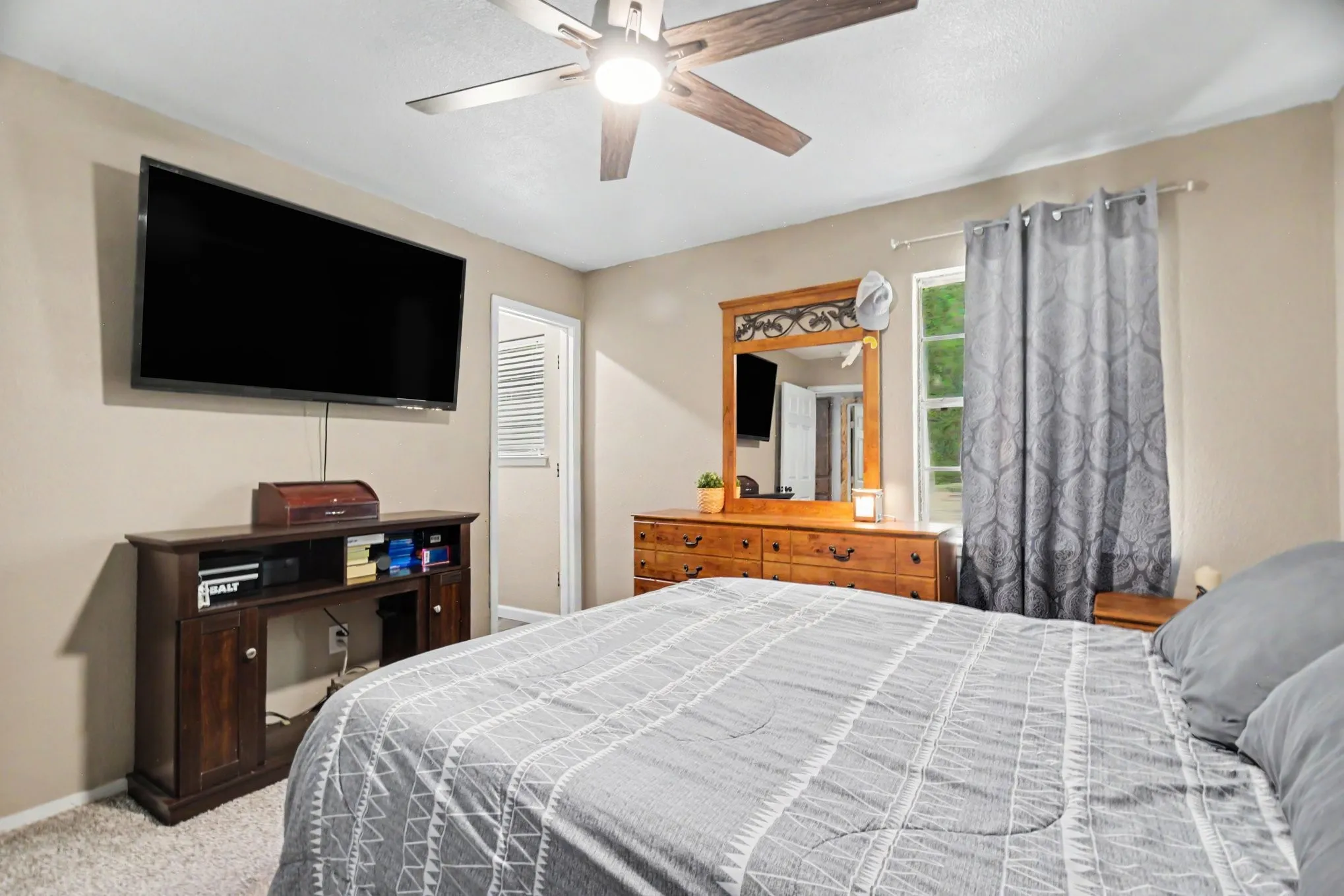 Single Family Residence For Sale in Collin County , 1101 Mckinney Avenue, Princeton, Texas 75407, 3 Bedroom, 2 Bathroom, Garage spaces, 1,273 Sqft, built in 1968, mls#21340398, Real Estate Agent in Princeton, Homes For Sale in Collin county, Homes For Sale in Princeton, Realtor in Princeton Texas, Real Estate Brokerage Independent Realty Texas, Luminita Cordes Realtor