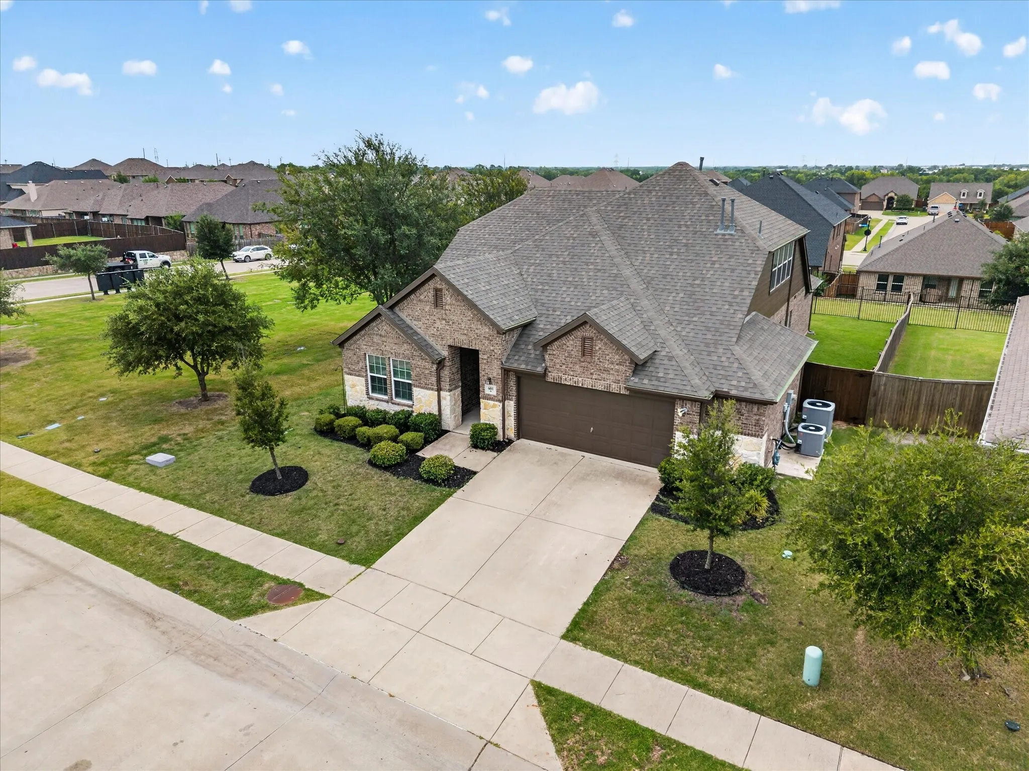 Single Family Residence For Sale in Rockwall County , 601 England Street, Fate, Texas 75189, 4 Bedroom, 4 Bathroom, 2 Garage spaces, 2,622 Sqft, built in 2016, mls#21317076, Real Estate Agent in Fate, Homes For Sale in Rockwall county, Homes For Sale in Fate, Realtor in Fate Texas, Real Estate Brokerage Independent Realty Texas, Luminita Cordes Realtor