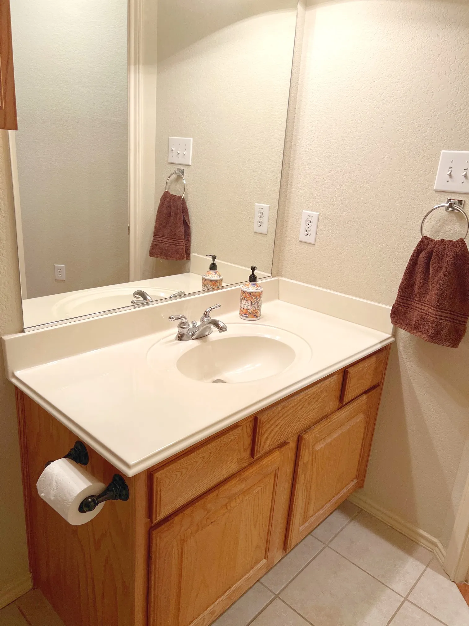 Vanity in secondary bath